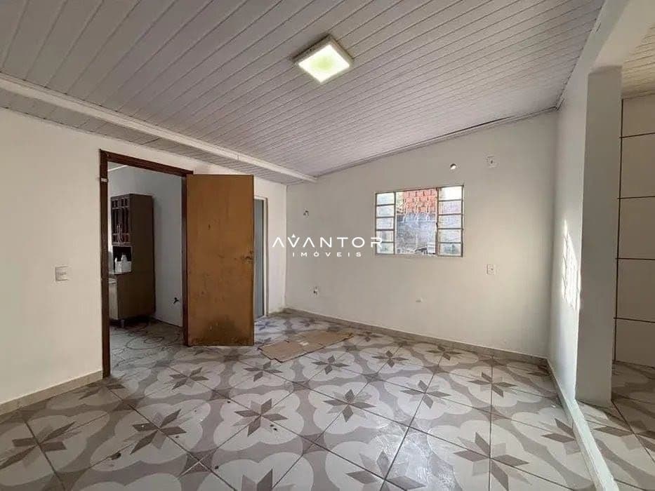Casa com 3 quartos para alugar em Diácono João Luiz Pozzobon, Santa Maria/RS — foto 5 de 16