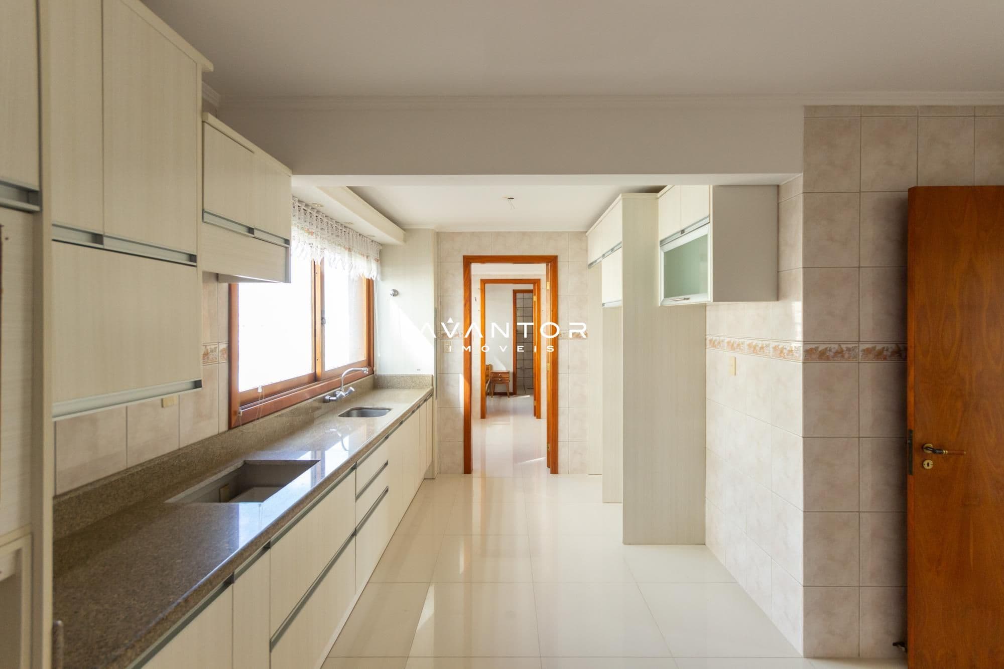Apartamento com 4 quartos à venda no Edifício Galeria Village Center, em Centro, Santa Maria/RS — foto 16 de 45