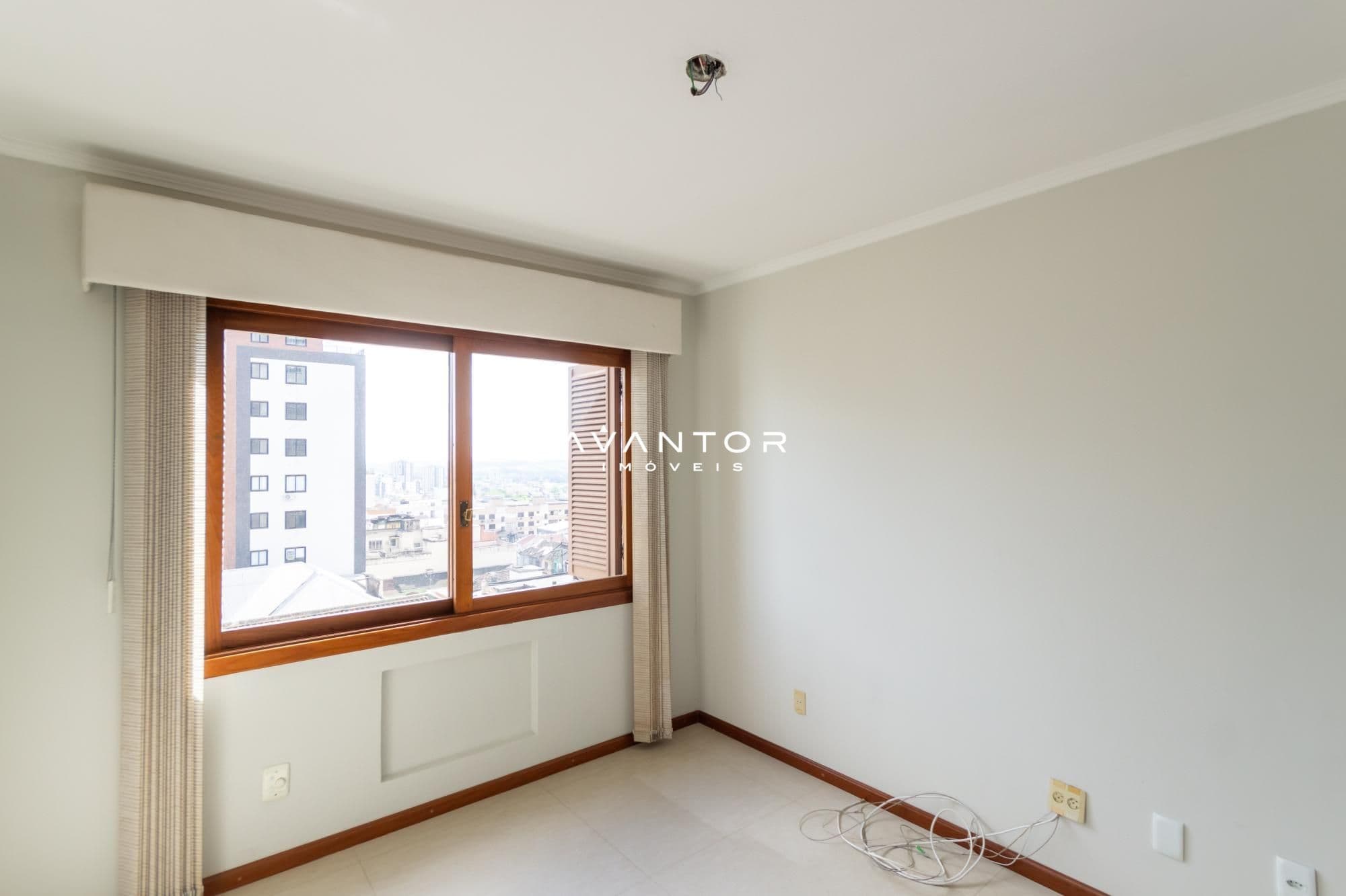 Apartamento com 4 quartos à venda no Edifício Galeria Village Center, em Centro, Santa Maria/RS — foto 23 de 45