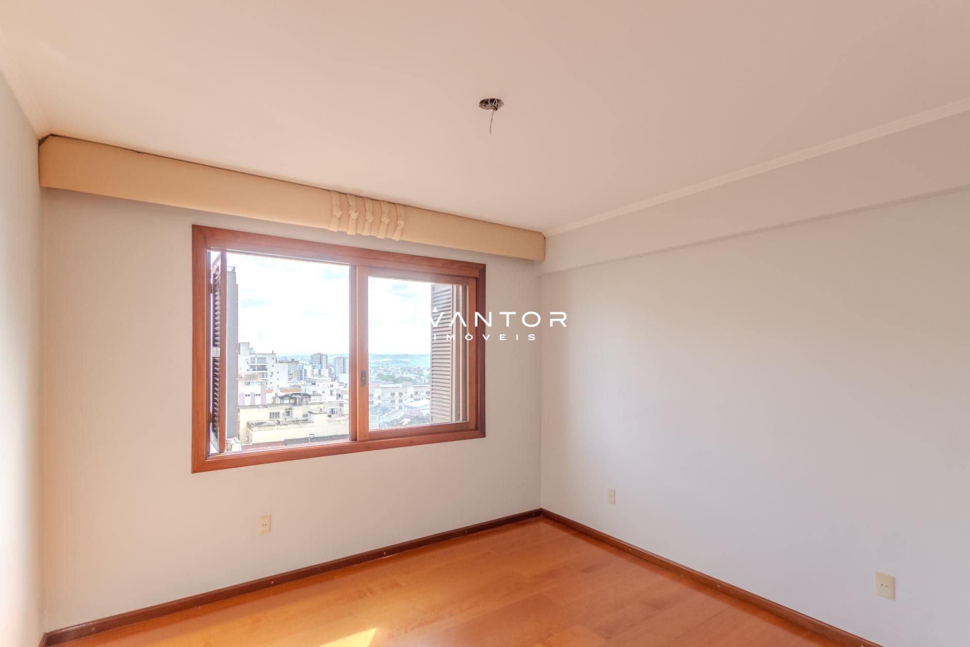 Apartamento com 4 quartos à venda no Edifício Galeria Village Center, em Centro, Santa Maria/RS — foto 31 de 45
