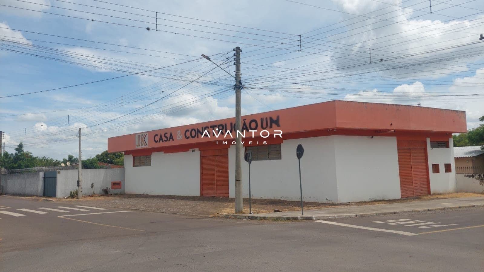 Fachada da casa com entrada frontal — Pavilhão com 2 salas à venda em Chácara das Flores, Santa Maria/RS