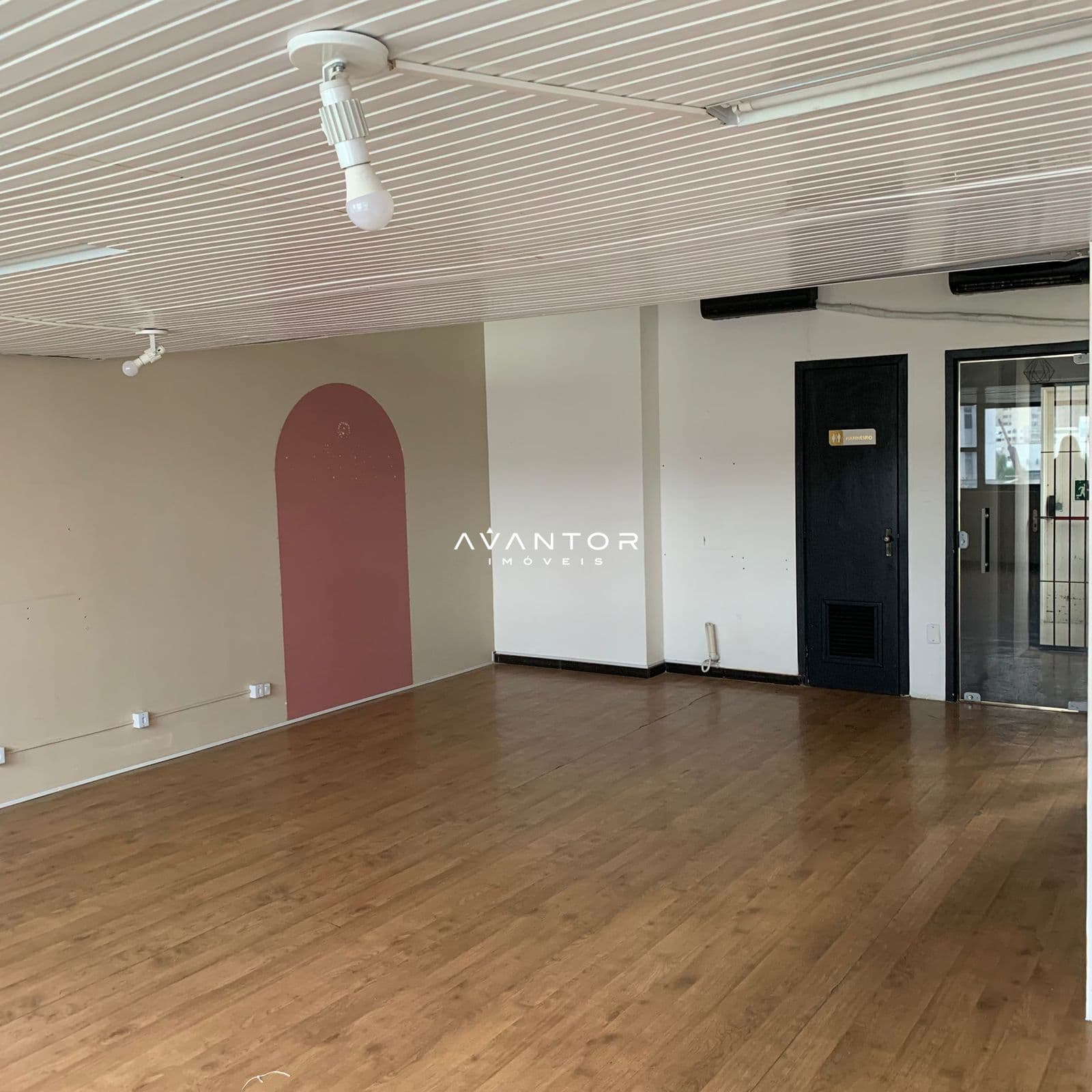 Sala Comercial com 2 salas à venda no Torre Gboex, em Centro, Santa Maria/RS — foto 6 de 10