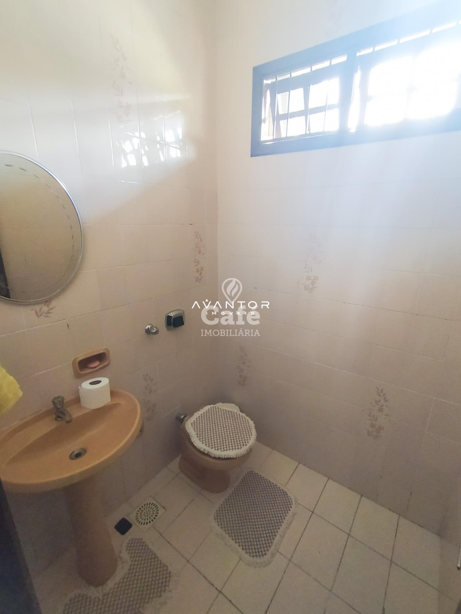 Casa, 3 Dormitórios, 1 Suíte, 3 Banheiros, 2 Vaga, Terreno, 12x30, Nossa Senhora De Lourde — Casa com 3 quartos à venda em Nossa Senhora de Lourdes, Santa Maria/RS