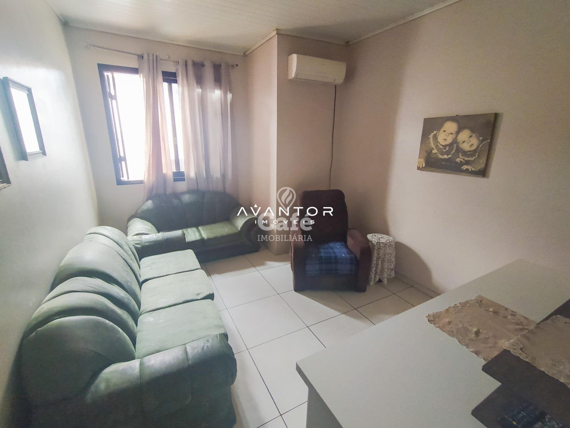 Casa, 3 Dormitórios, 1 Suíte, 3 Banheiros, 2 Vaga, Terreno, 12x30, Nossa Senhora De Lourde — Casa com 3 quartos à venda em Nossa Senhora de Lourdes, Santa Maria/RS
