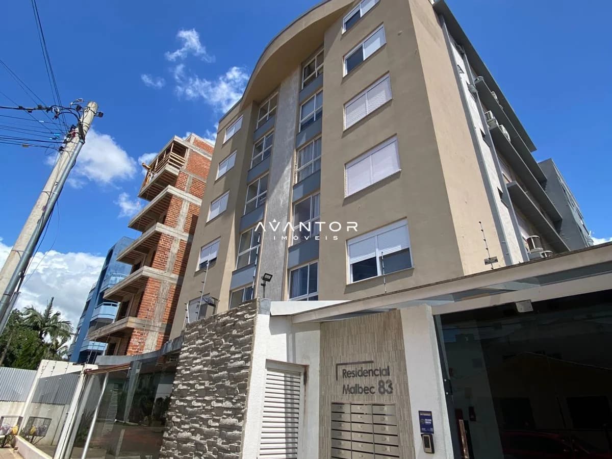 Fachada do prédio com entrada principal — Apartamento com 1 quarto à venda no Residencial Malbec, em Camobi, Santa Maria/RS