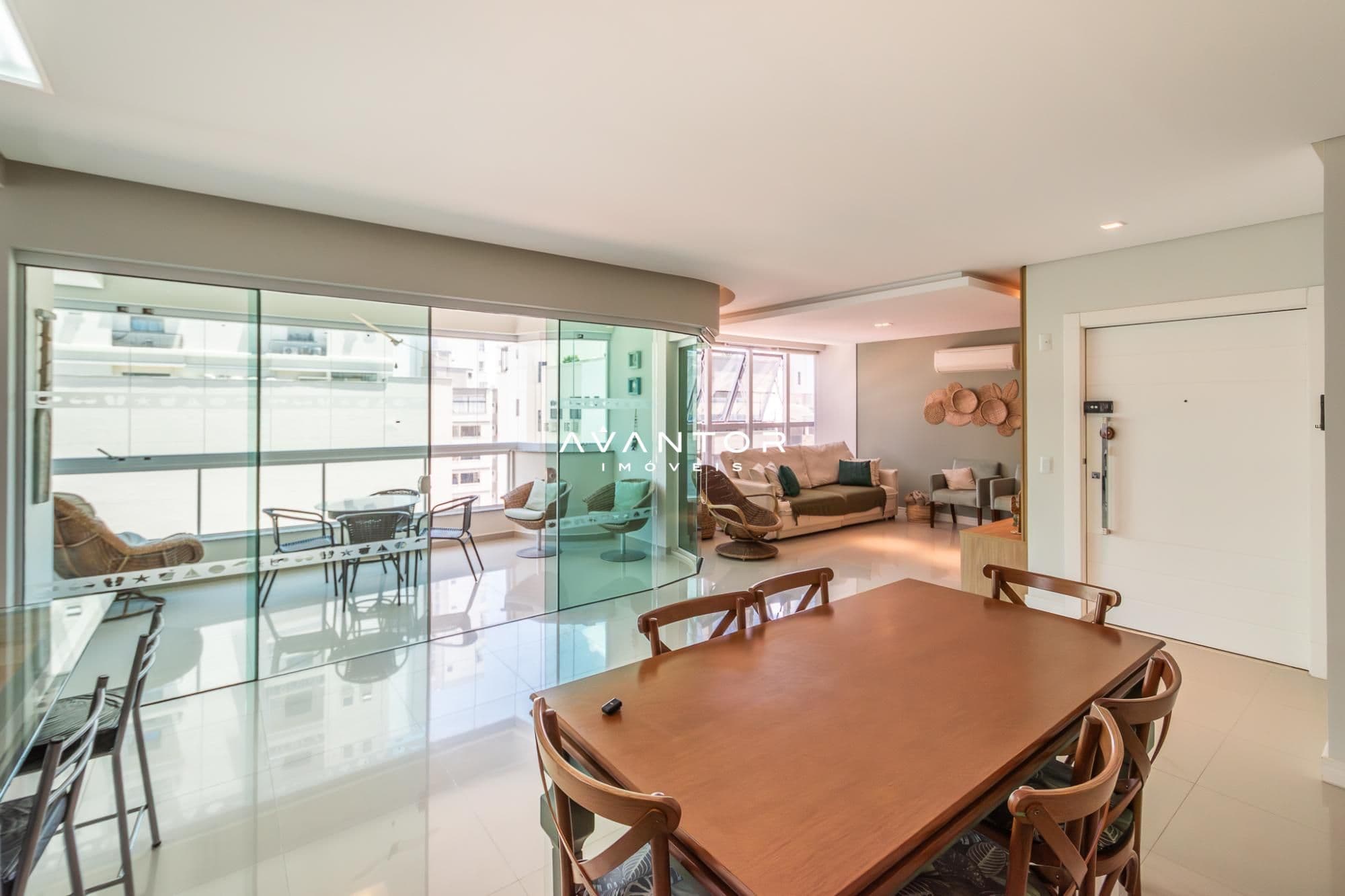 Apartamento com 4 quartos à venda no Residencial Magic Tower, em Meia Praia, Itapema/SC — foto 3 de 32