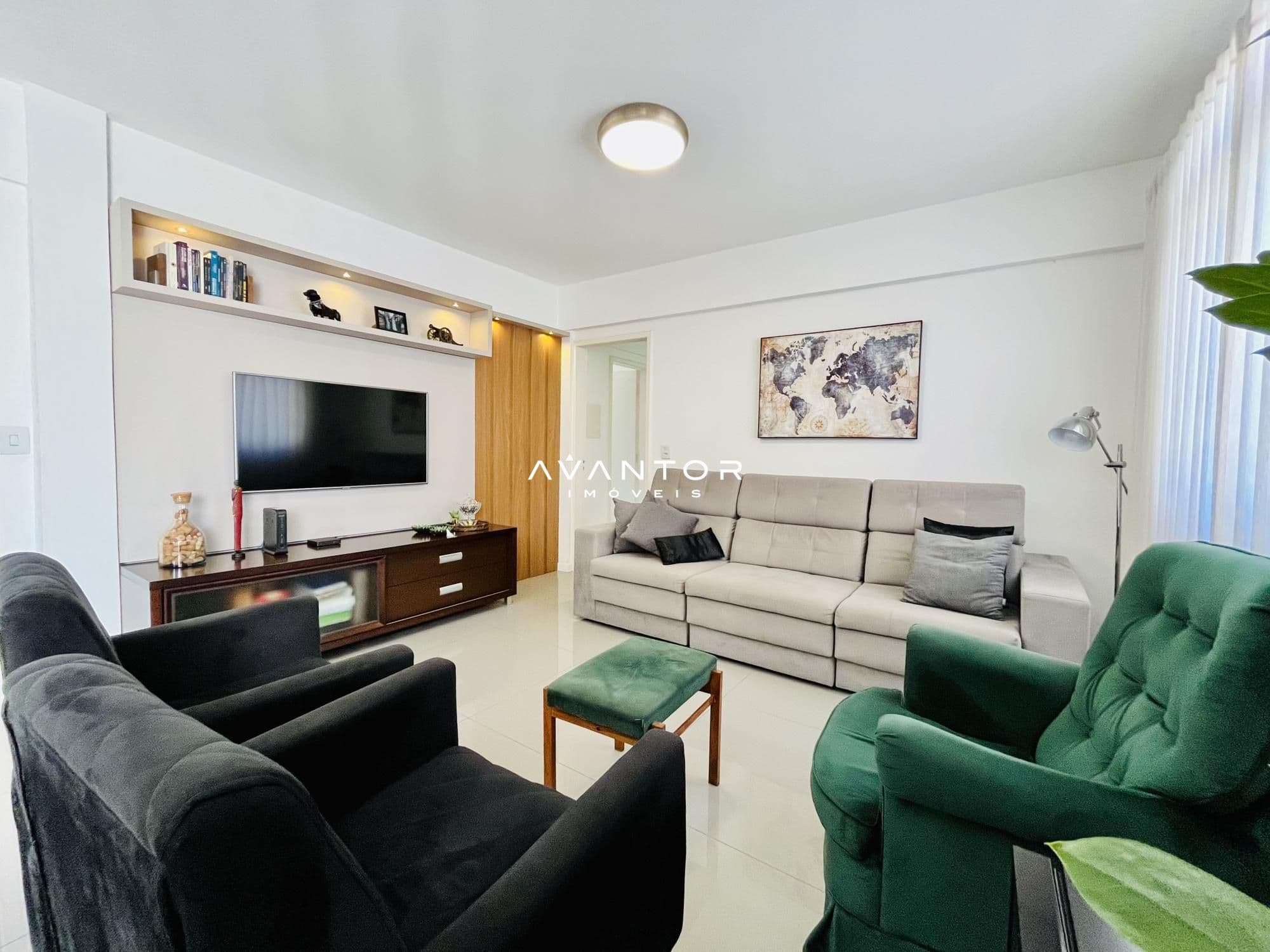 Apartamento com 4 quartos à venda no Edifício Continental, em Bonfim, Santa Maria/RS — foto 4 de 27