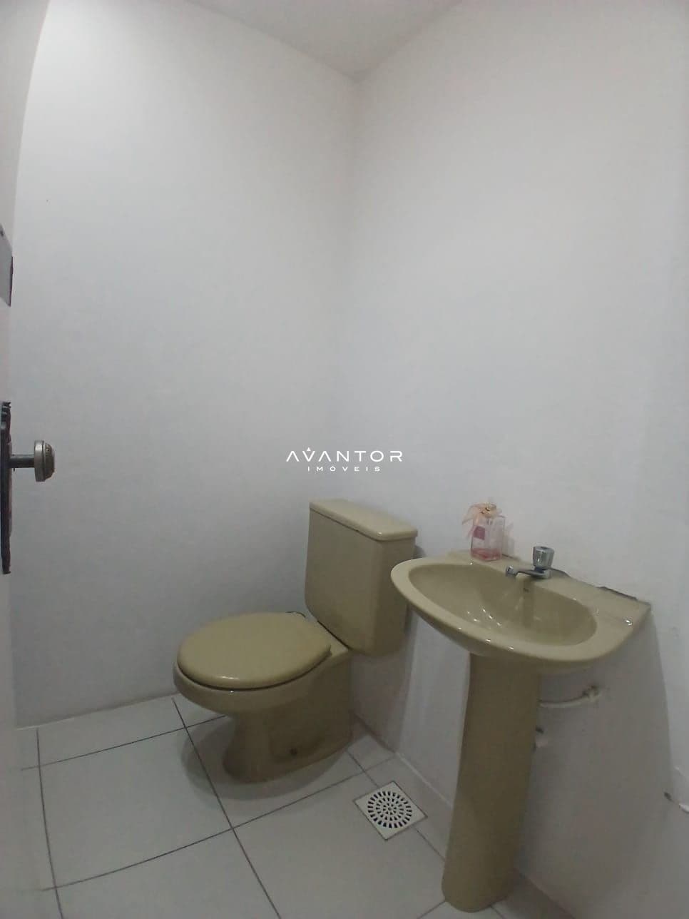 Loja com 3 salas para alugar em Menino Jesus, Santa Maria/RS — foto 12 de 14