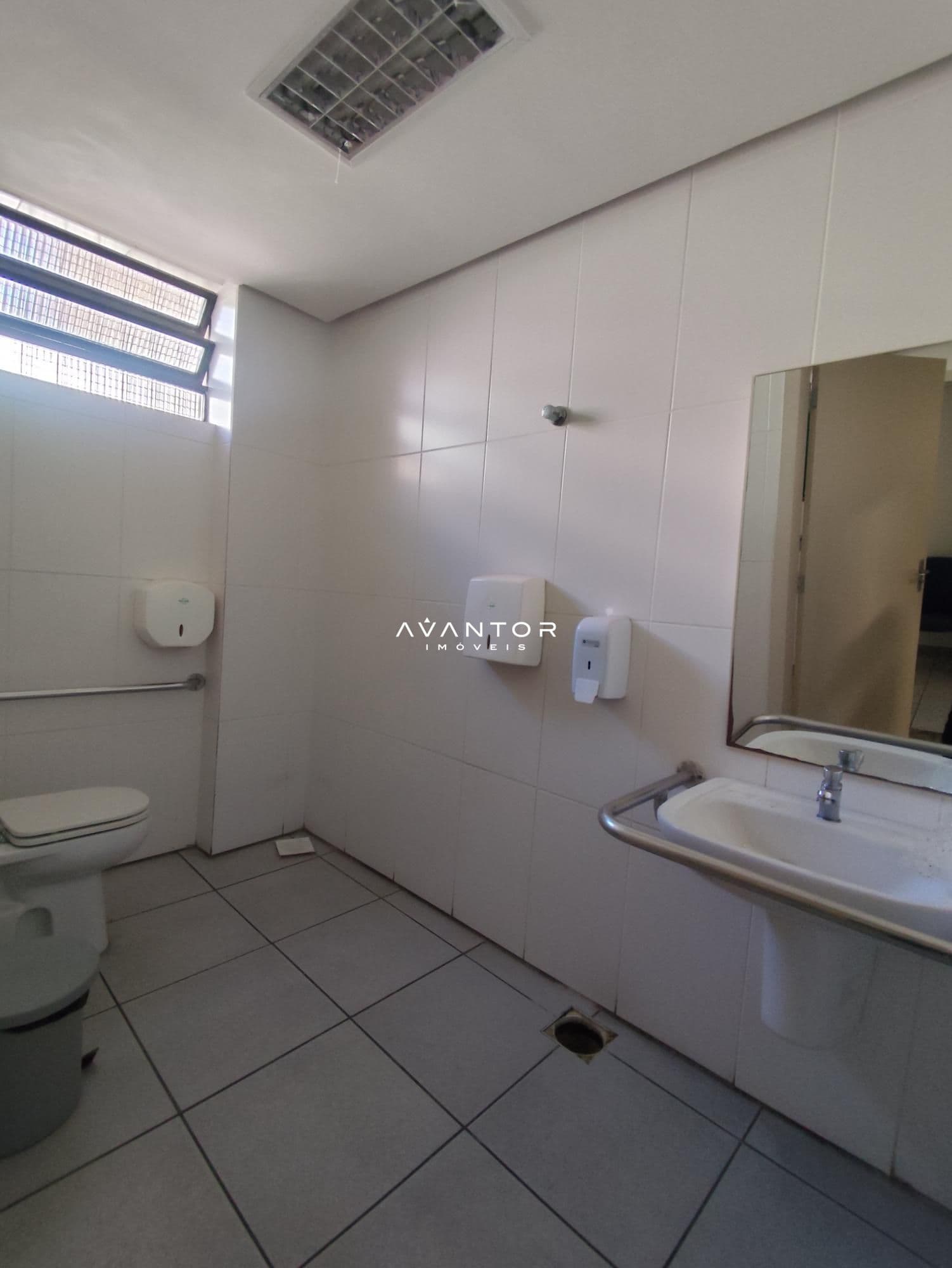 Prédio Comercial com 8 salas para alugar em Centro, Santa Maria/RS — foto 8 de 21