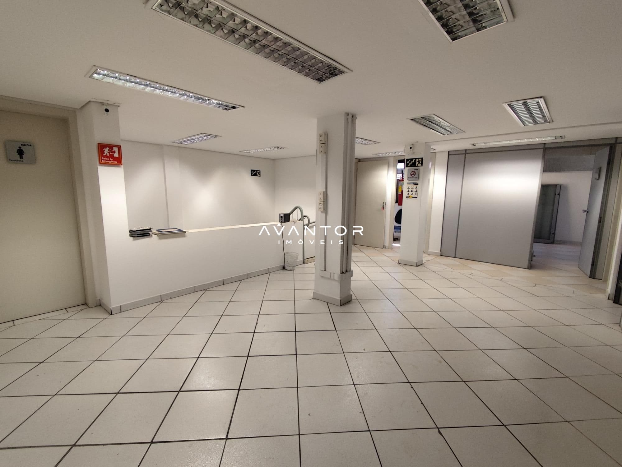 Prédio Comercial com 8 salas para alugar em Centro, Santa Maria/RS — foto 18 de 21