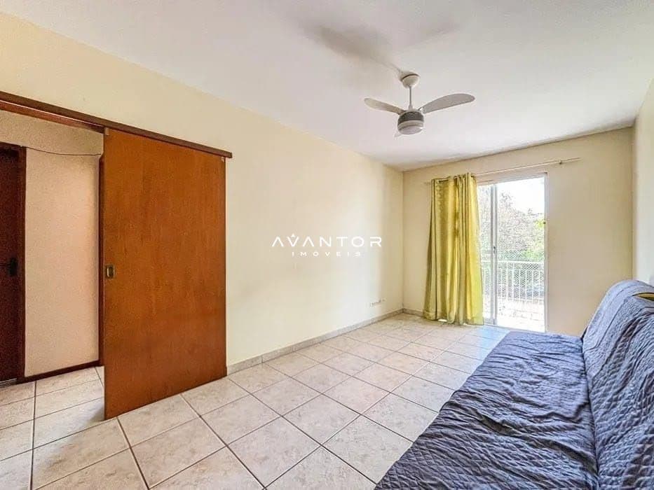 Apartamento com 2 quartos à venda no Edificio Carine, em Nossa Senhora Medianeira, Santa Maria/RS — foto 2 de 11