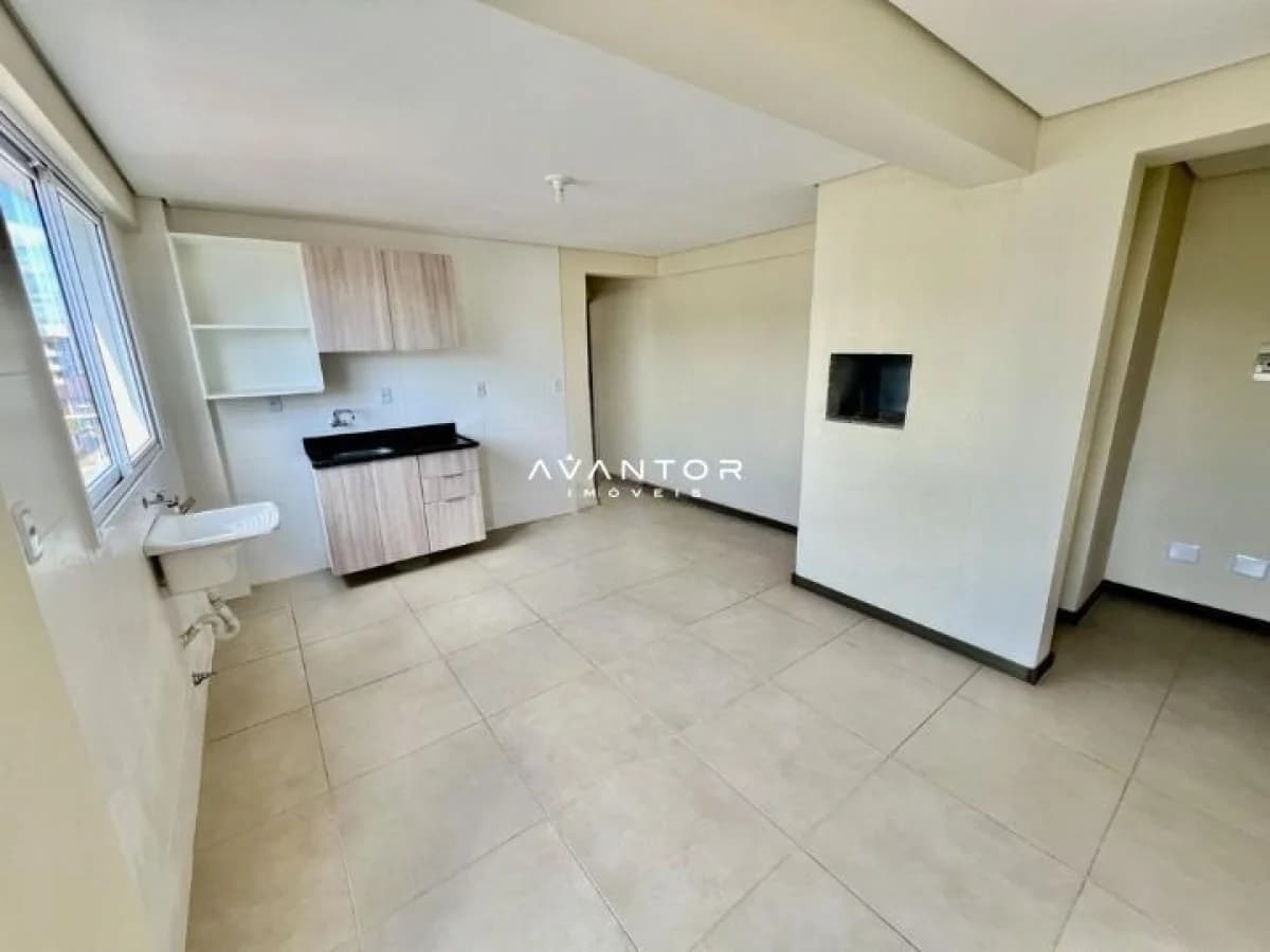 Cozinha integrada à sala — Apartamento com 1 quarto à venda no Residencial San Vitorino, em Camobi, Santa Maria/RS