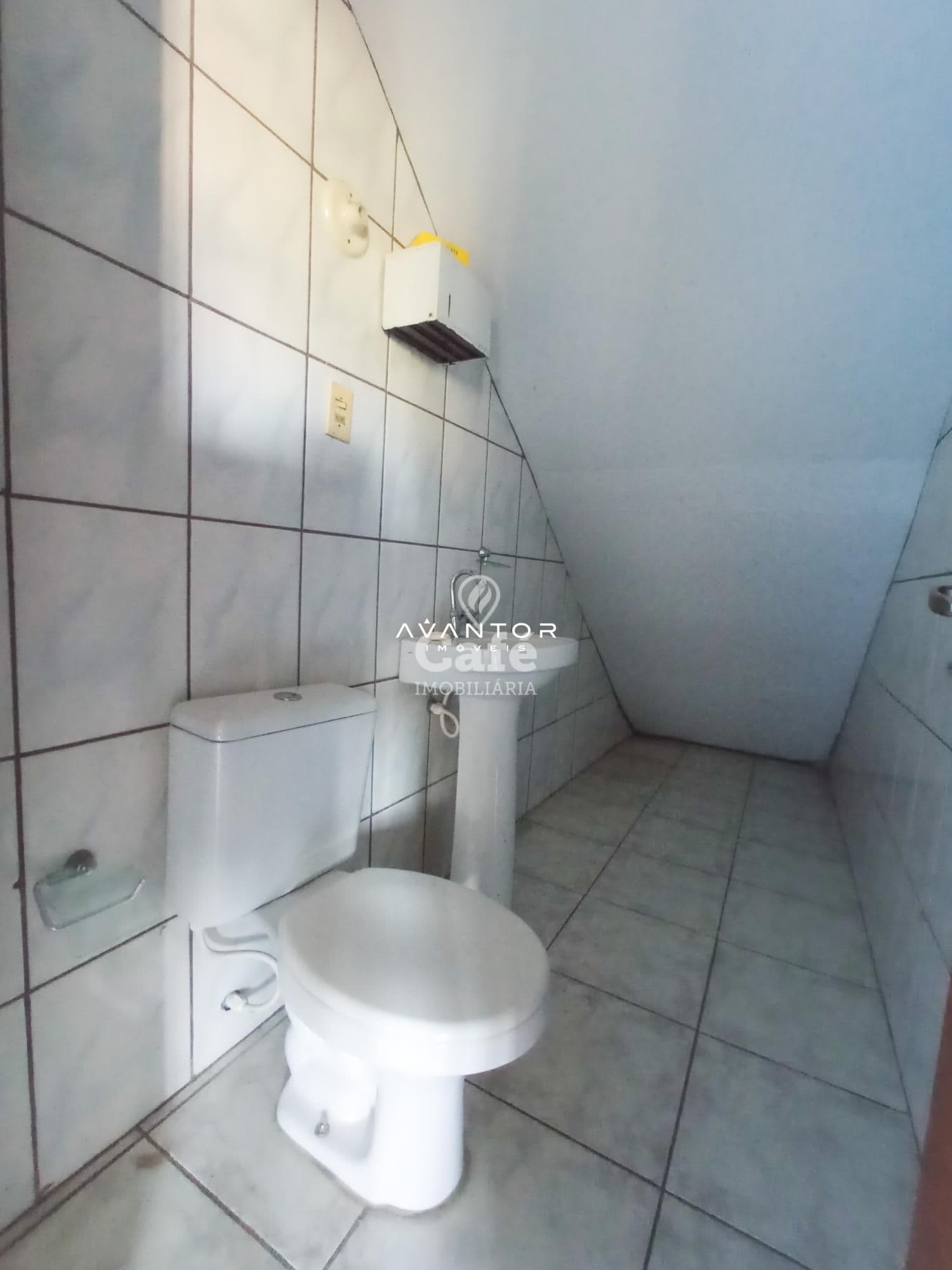 Ótima oportunidade!! Sala Comercial na rua Venâncio aires, próximo a Liberdade — Sala Comercial com 1 sala para alugar em Centro, Santa Maria/RS