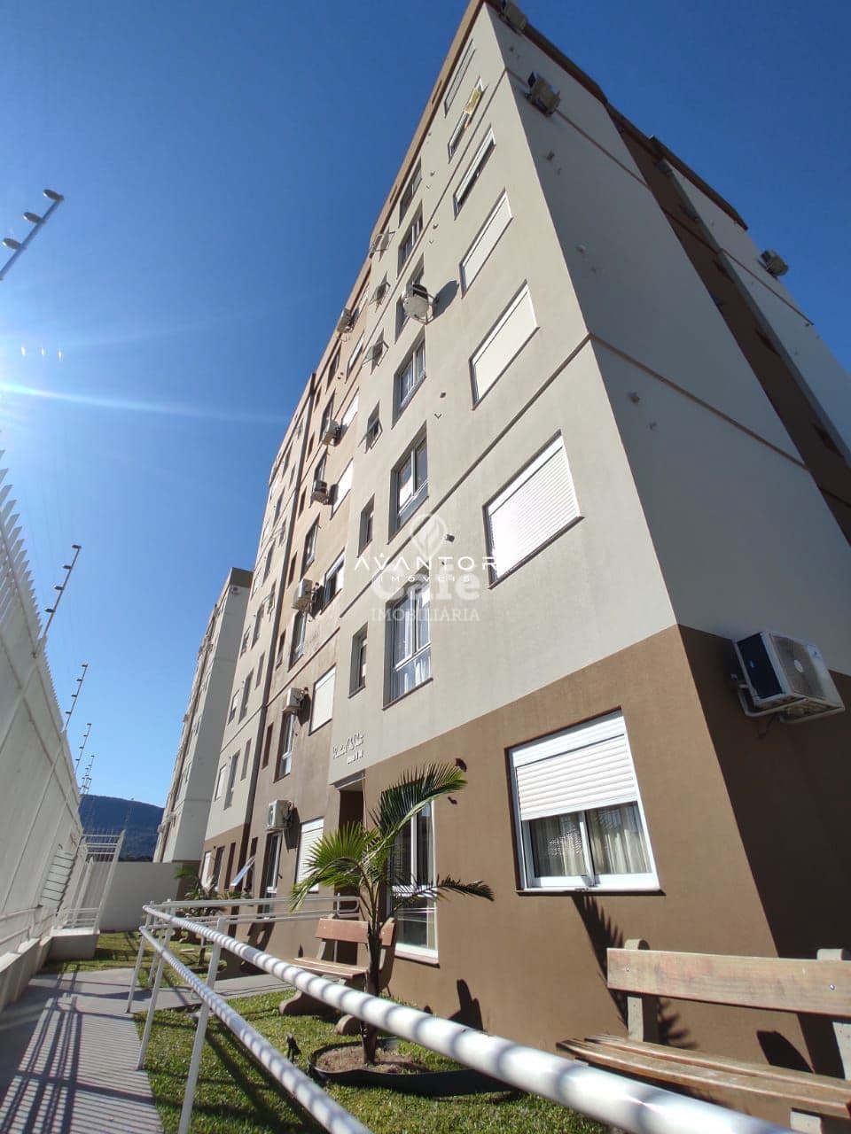 Apartamento novo com 59,08 de área total, 02 dormitórios e 01 vaga de garagem — Apartamento com 2 quartos à venda em Camobi, Santa Maria/RS