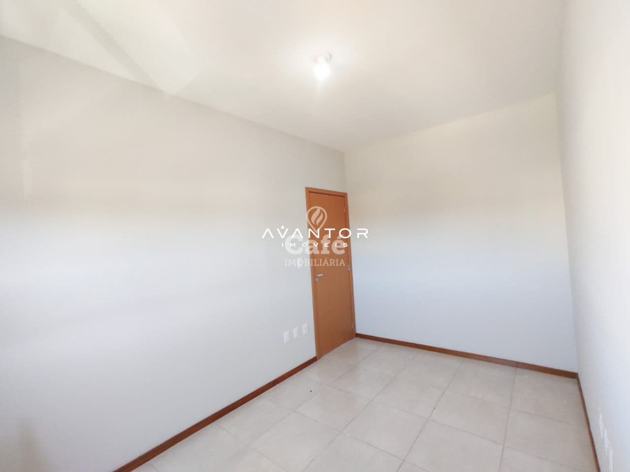 Apartamento novo com 59,08 de área total, 02 dormitórios e 01 vaga de garagem — Apartamento com 2 quartos à venda em Camobi, Santa Maria/RS