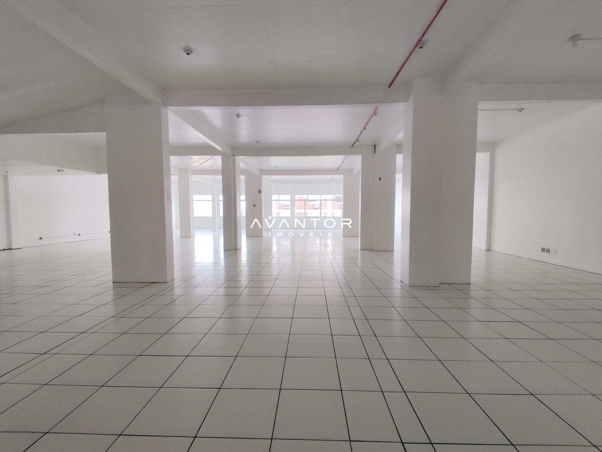 Loja com 1 sala para alugar em Centro, Santa Maria/RS — foto 3 de 10