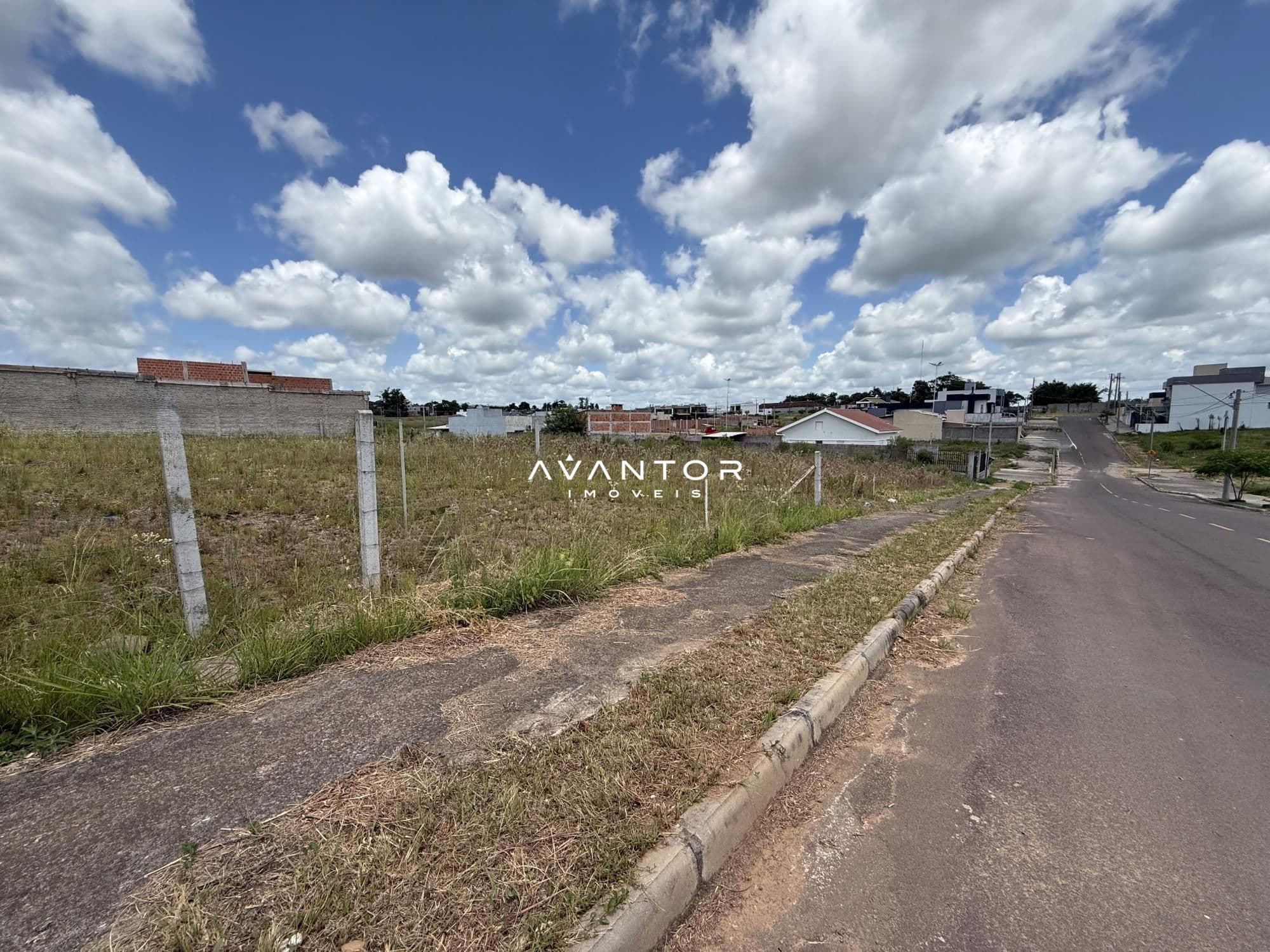 Terreno à venda em Pinheiro Machado, Santa Maria/RS — foto 2 de 3