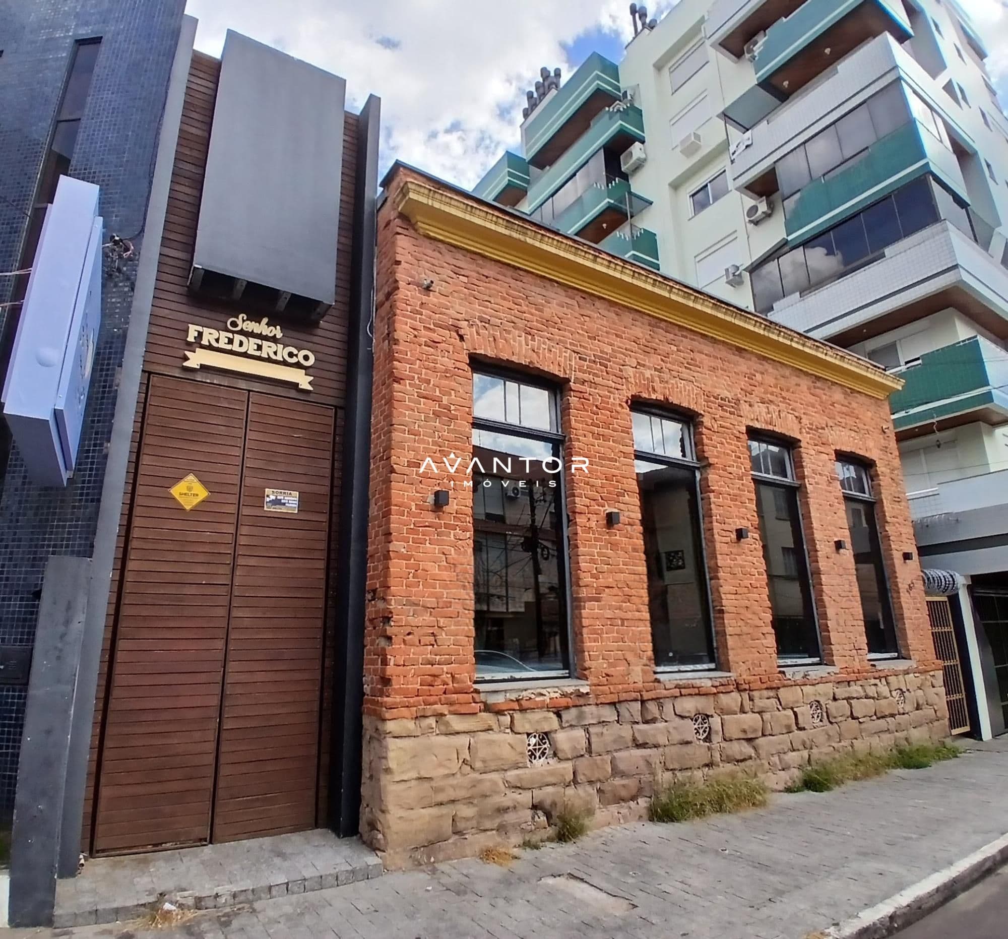 Casa Comercial com 1 sala para alugar em Bonfim, Santa Maria/RS — foto 2 de 7