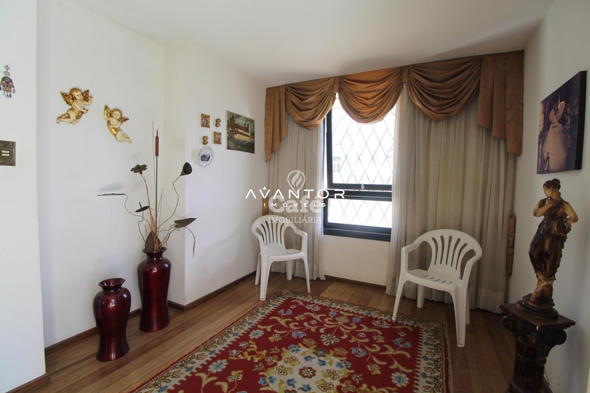 Casa/Terreno localizada em ótimo bairro de Santa Maria/RS — Casa com 5 quartos à venda em Centro, Santa Maria/RS