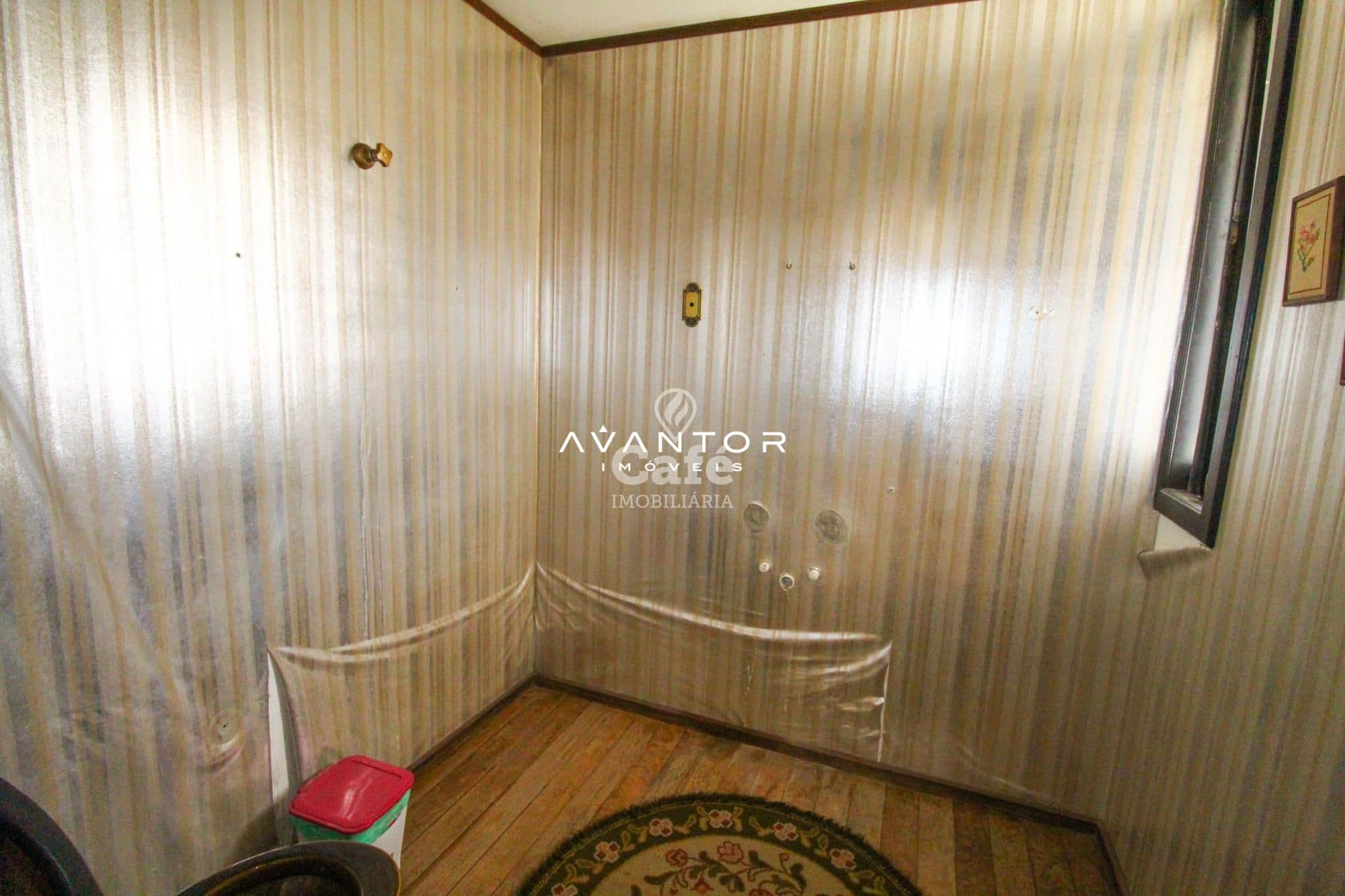 Casa/Terreno localizada em ótimo bairro de Santa Maria/RS — Casa com 5 quartos à venda em Centro, Santa Maria/RS