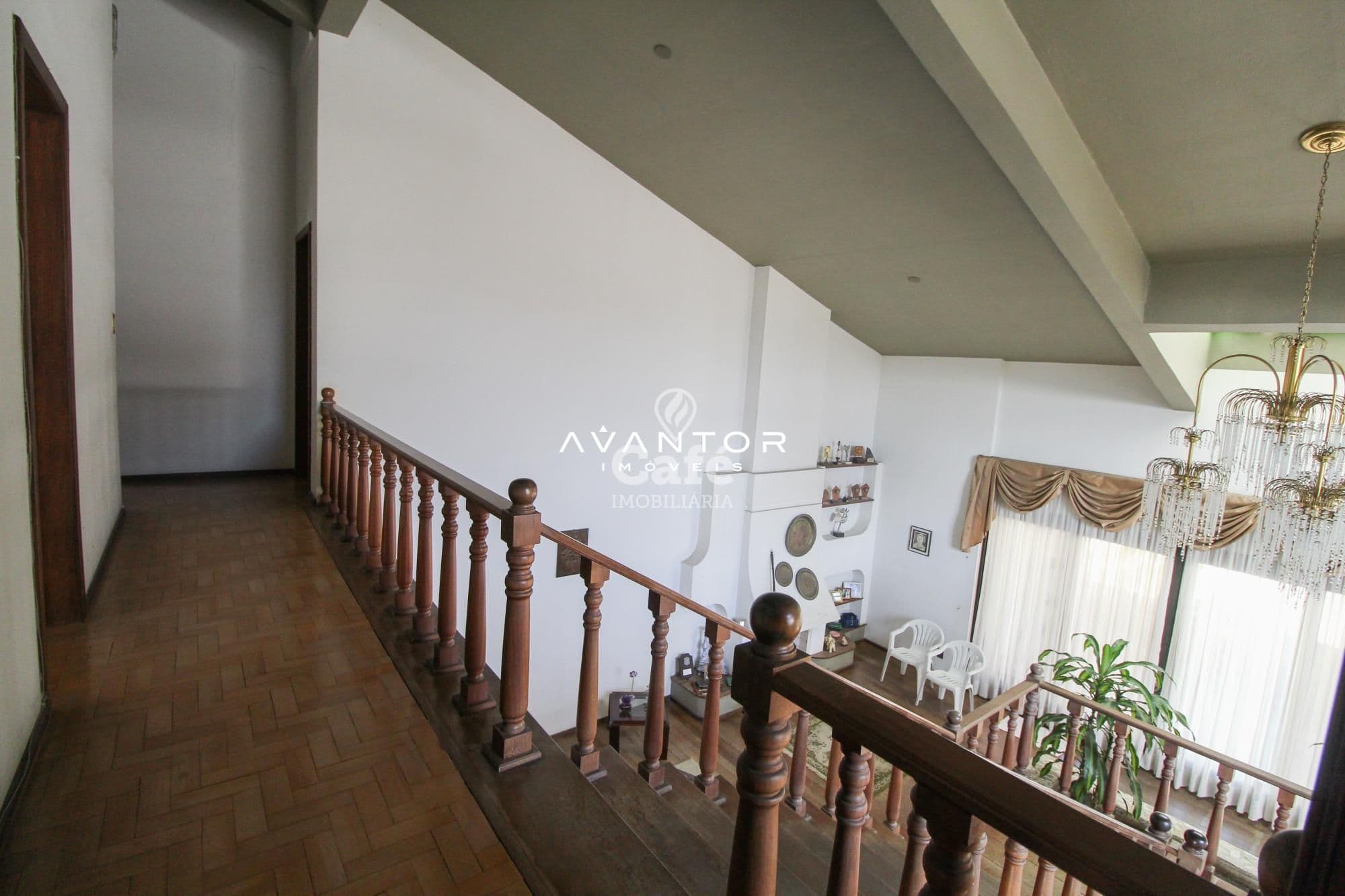 Casa/Terreno localizada em ótimo bairro de Santa Maria/RS — Casa com 5 quartos à venda em Centro, Santa Maria/RS