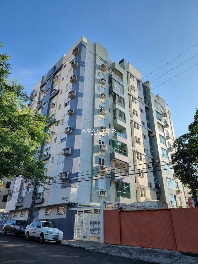 Fachada do prédio com sacadas — Apartamento com 2 quartos à venda em Nossa Senhora de Fátima, Santa Maria/RS