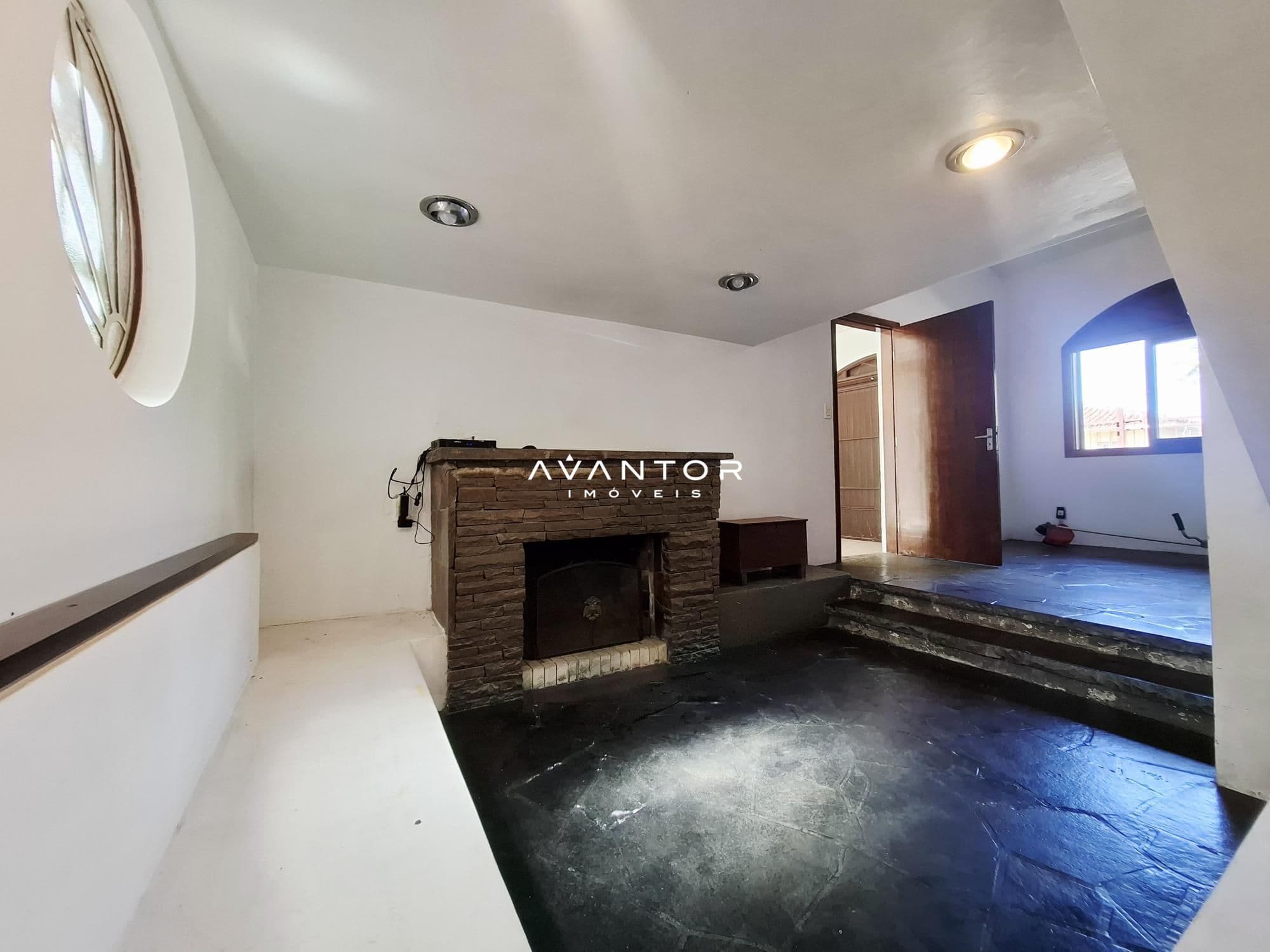 Casa com 5 quartos à venda em Camobi, Santa Maria/RS — foto 2 de 23