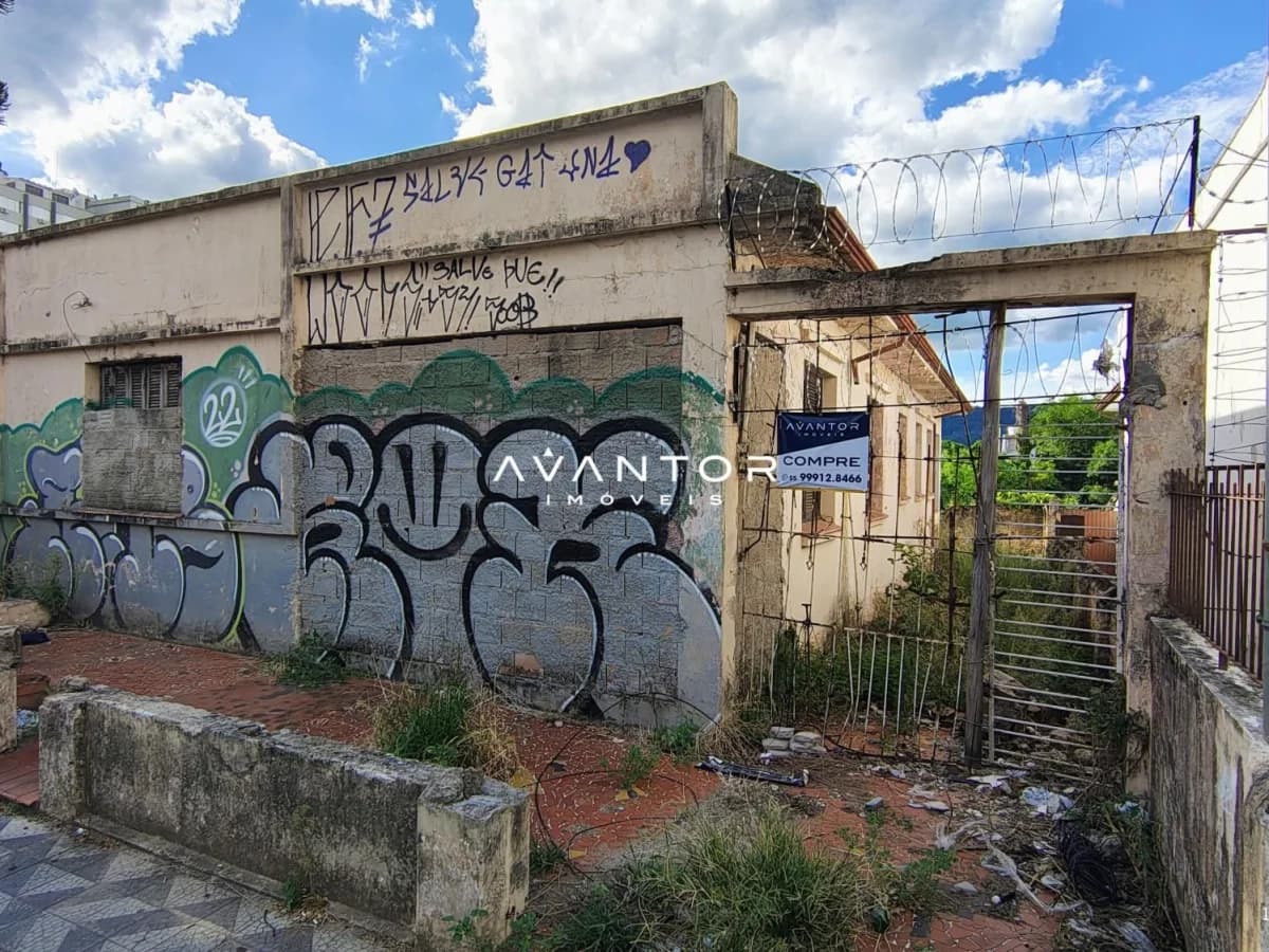 Terreno à venda em Centro, Santa Maria/RS