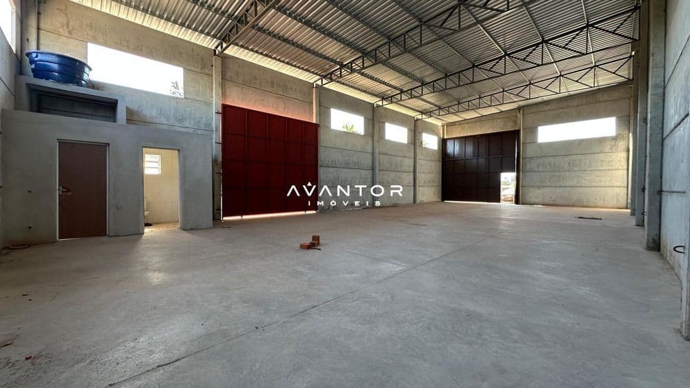 Pavilhão para alugar em Tomazetti, Santa Maria/RS — foto 3 de 4