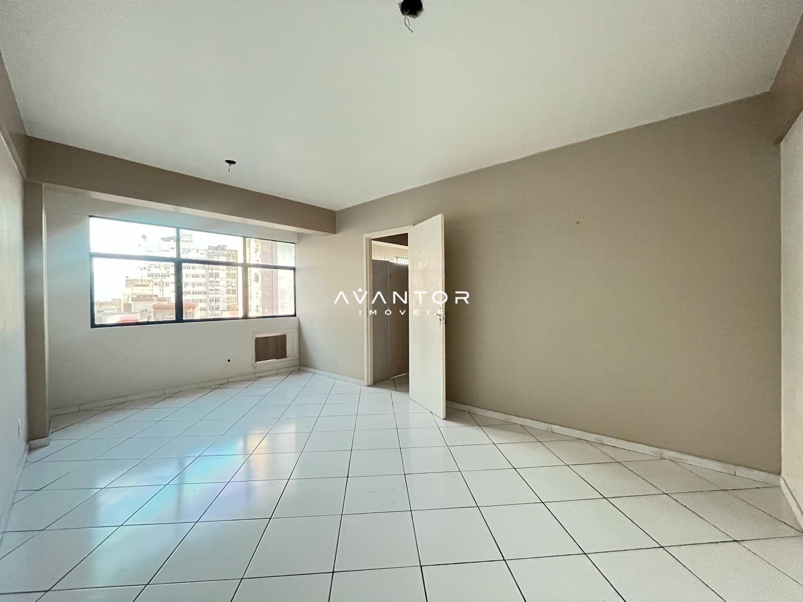 Sala Comercial com 2 salas à venda no Centro Profissional O Continente, em Centro, Santa Maria/RS — foto 2 de 7