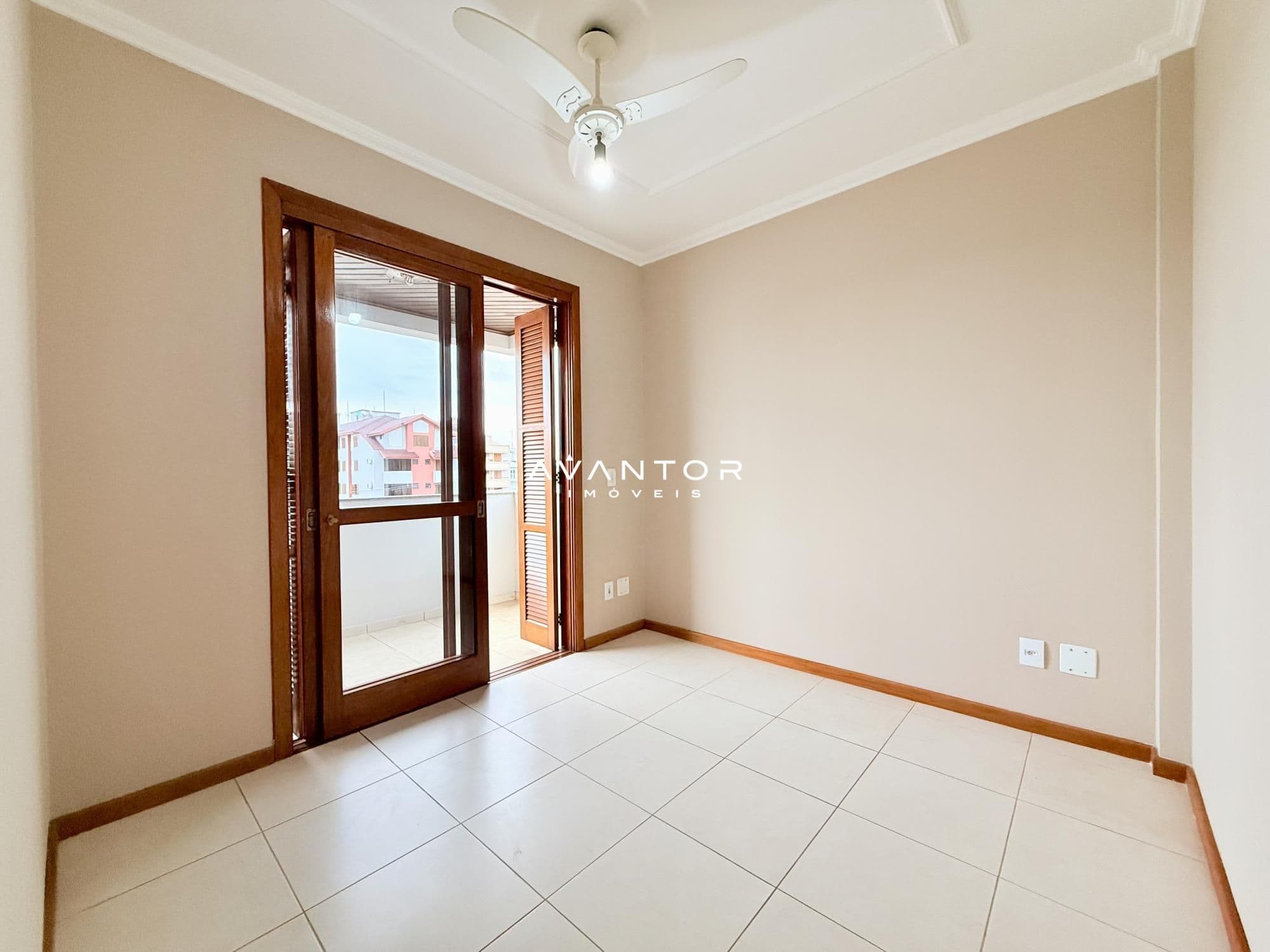 Apartamento com 3 quartos à venda no Edifício Veneza, em Camobi, Santa Maria/RS — foto 14 de 16
