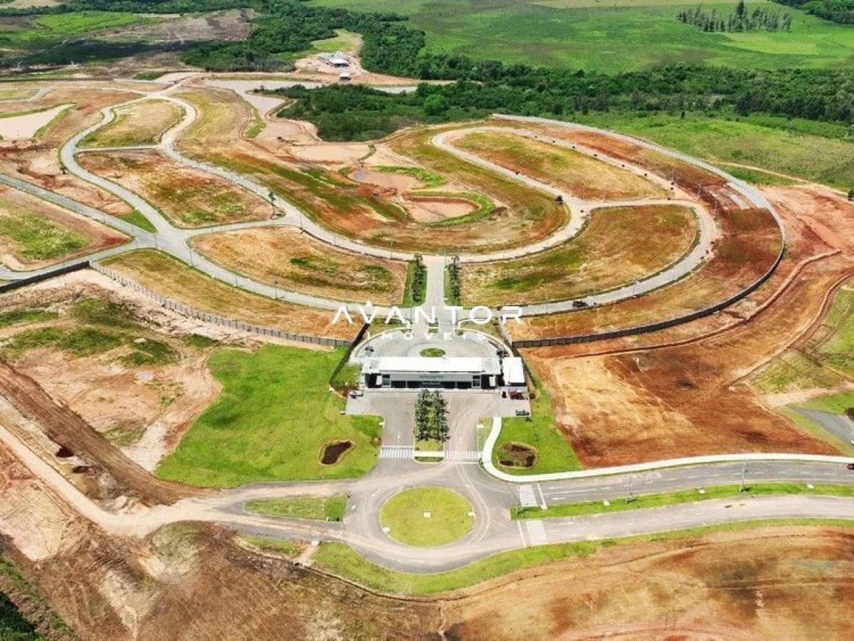 Terreno com infraestrutura e paisagismo — Terreno à venda no Estância dos Montes, em Tomazetti, Santa Maria/RS