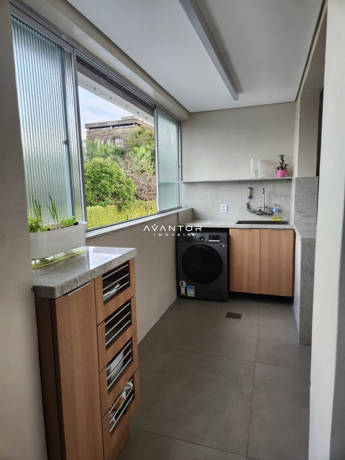 Apartamento com 3 quartos à venda no Edifício Residencial Torreblanca, em Patronato, Santa Maria/RS — foto 5 de 11