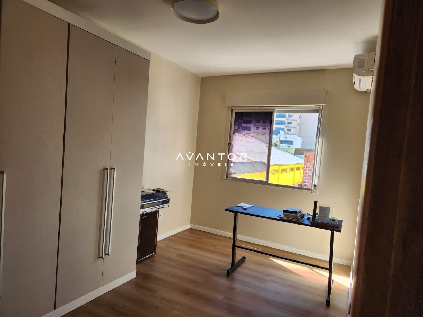 Apartamento com 3 quartos à venda no Edifício Residencial Torreblanca, em Patronato, Santa Maria/RS — foto 6 de 11