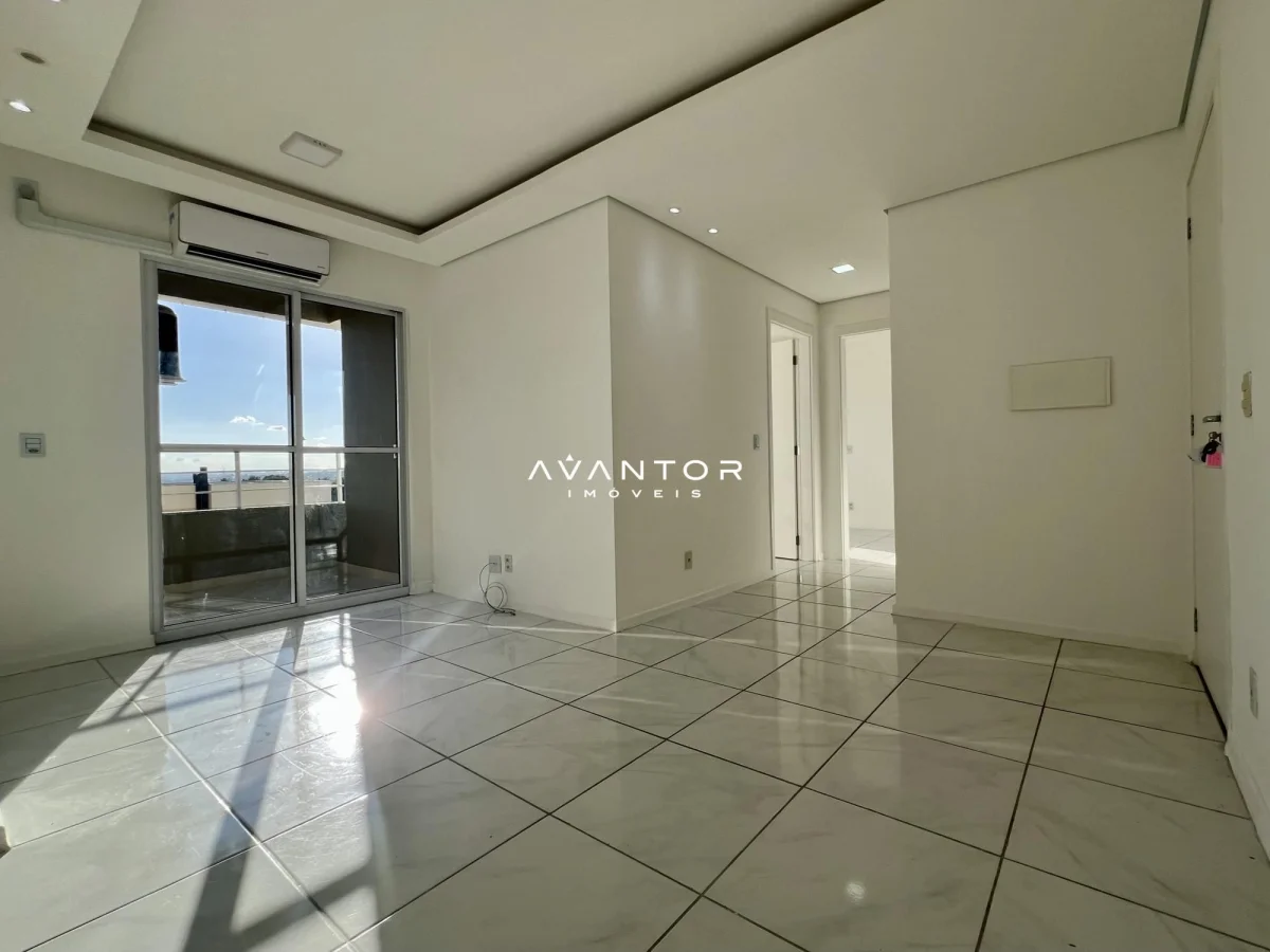 Sala de estar com sacada e vista para água — Apartamento com 2 quartos à venda em Bonfim, Santa Maria/RS