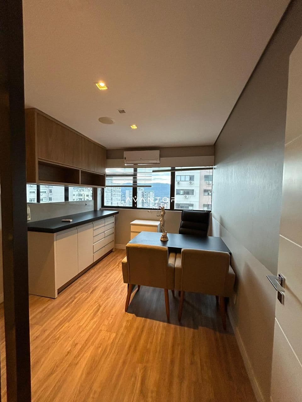 Sala Comercial com 2 salas à venda no Torre Gboex, em Centro, Santa Maria/RS — foto 4 de 10