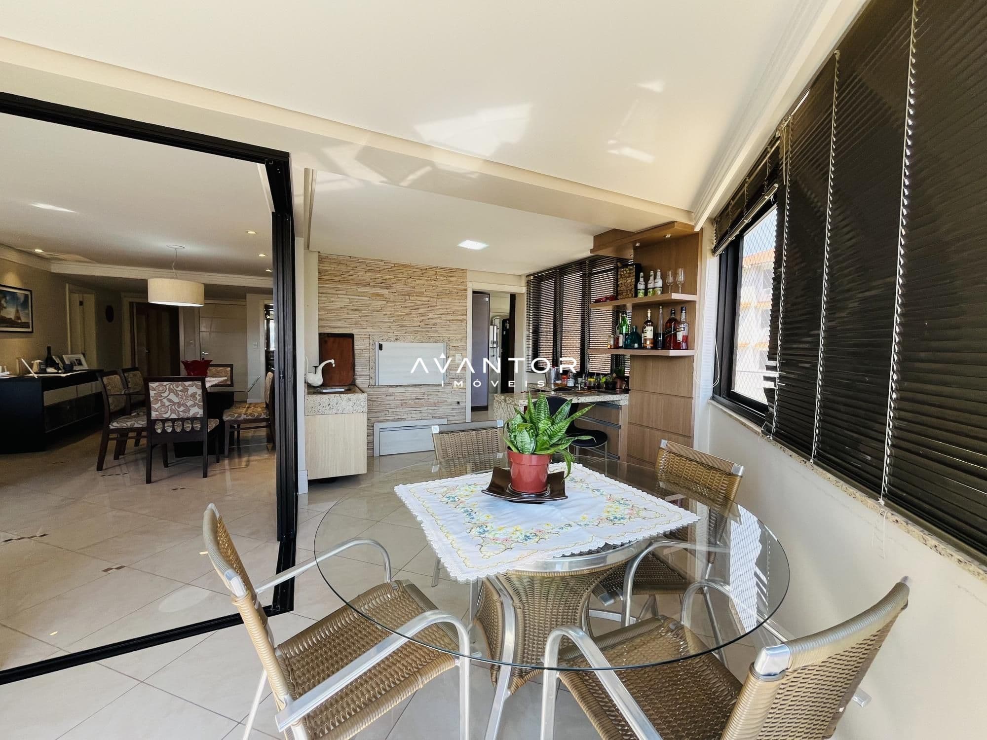 Apartamento com 4 quartos à venda no Golden Tower, em Nossa Senhora de Lourdes, Santa Maria/RS — foto 6 de 25
