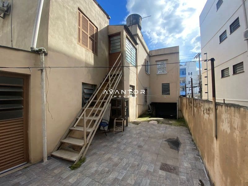 Casa com 6 quartos à venda em Centro, Santa Maria/RS — foto 30 de 35