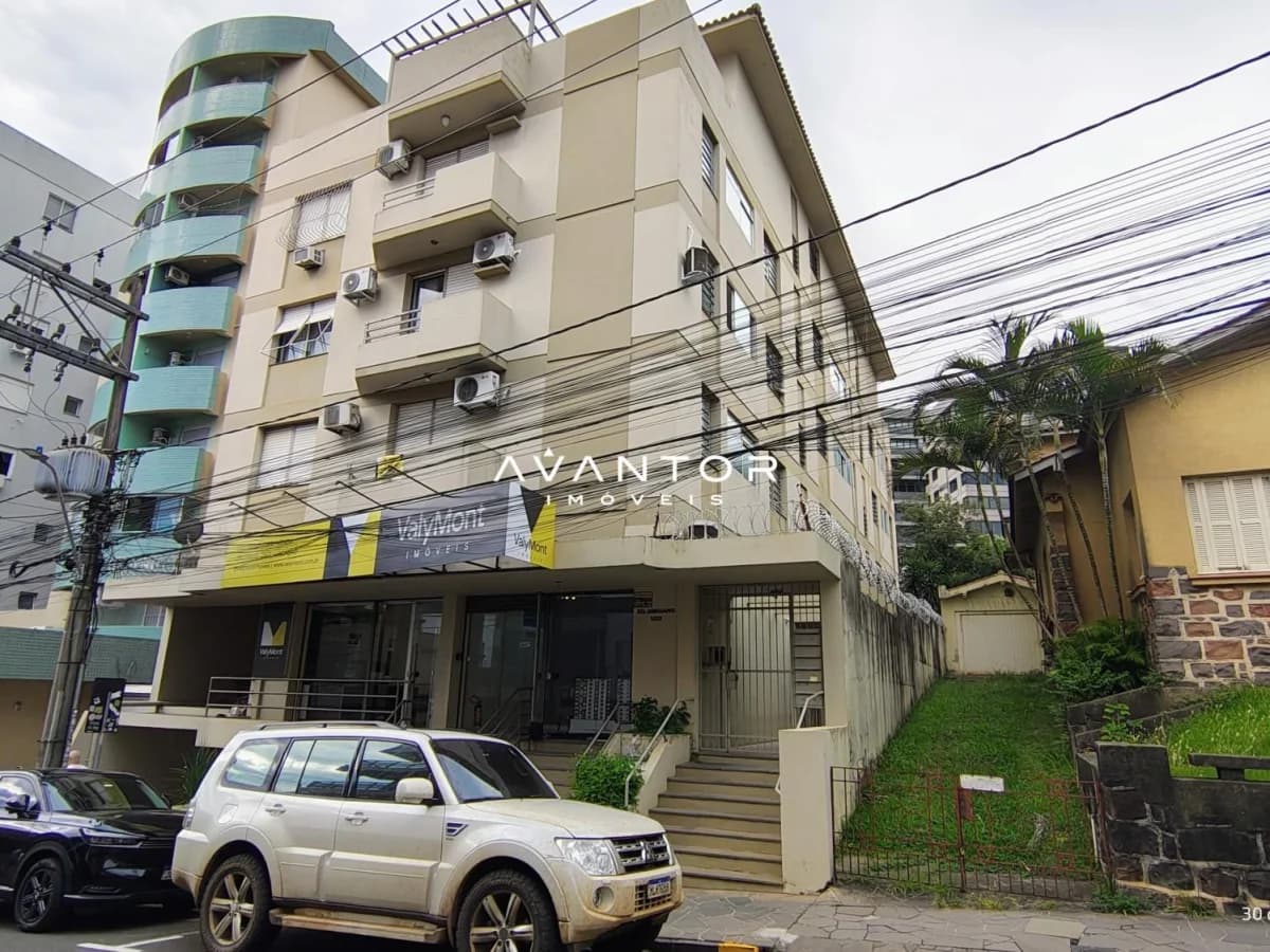 Fachada do prédio com garagem — Cobertura com 2 quartos à venda no Edifício Minuano, em Centro, Santa Maria/RS