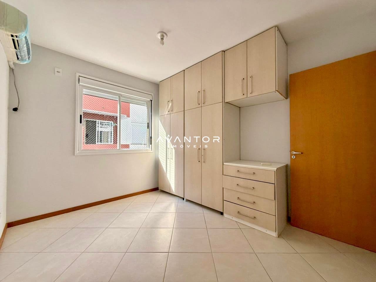 Apartamento com 1 quarto à venda no Edifício Barcelona, em Nossa Senhora do Rosário, Santa Maria/RS — foto 7 de 9