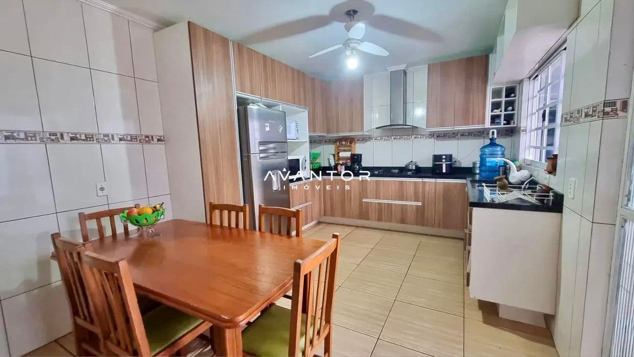 Casa com 3 quartos à venda em Juscelino Kubitschek, Santa Maria/RS — foto 4 de 11