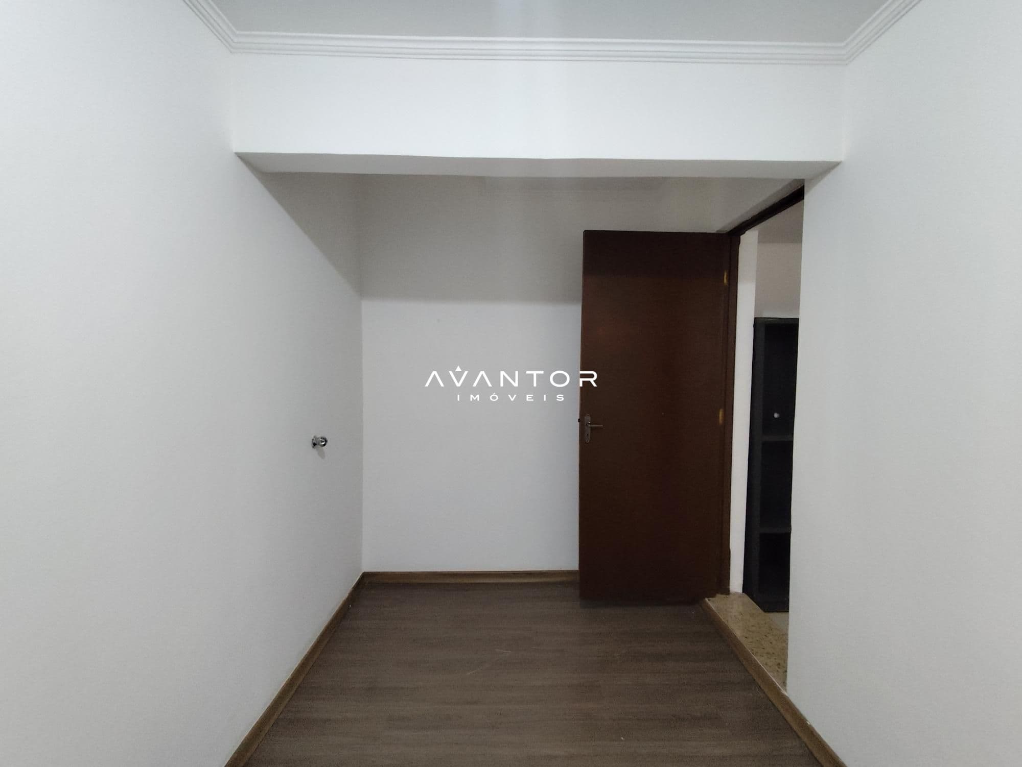 Sala Comercial com 5 salas para alugar no Edifício Palazzo, em Centro, Santa Maria/RS — foto 4 de 15