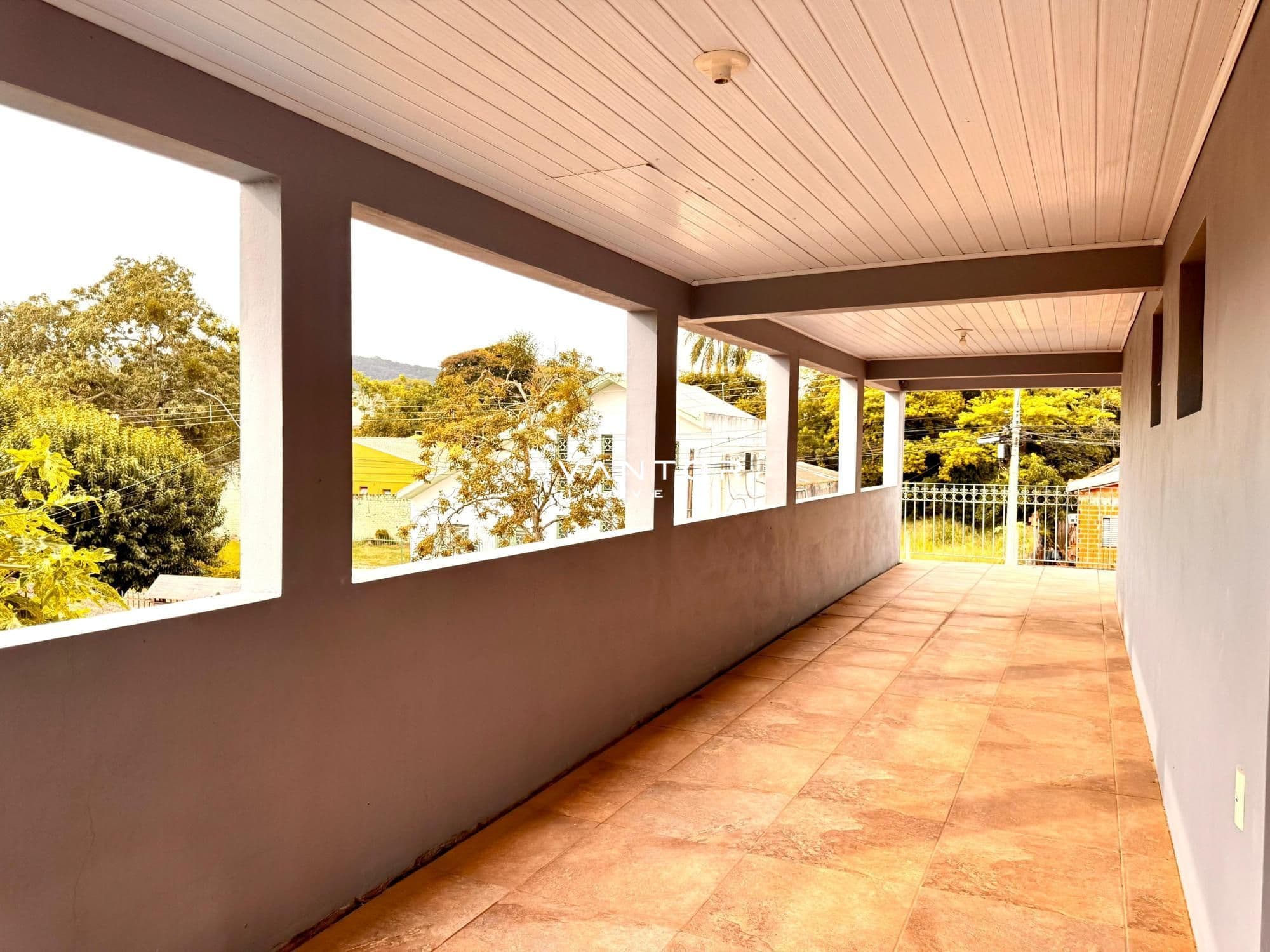 Sacada lateral — Casa com 5 quartos à venda em Nossa Senhora do Rosário, Santa Maria/RS