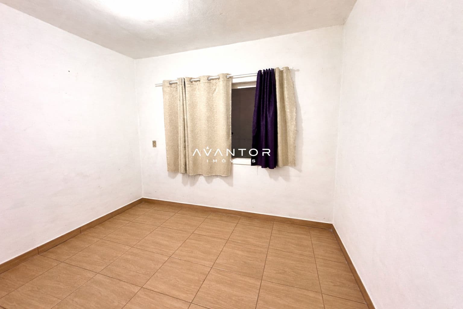 Terceiro dormitório da parte inferior — Casa com 5 quartos à venda em Nossa Senhora do Rosário, Santa Maria/RS