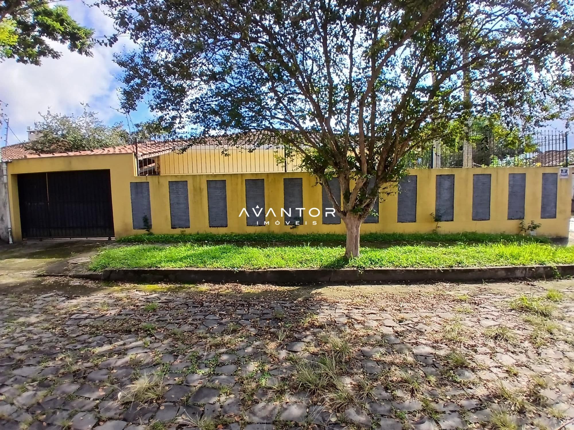 Casa com 3 quartos à venda em Camobi, Santa Maria/RS — foto 2 de 40