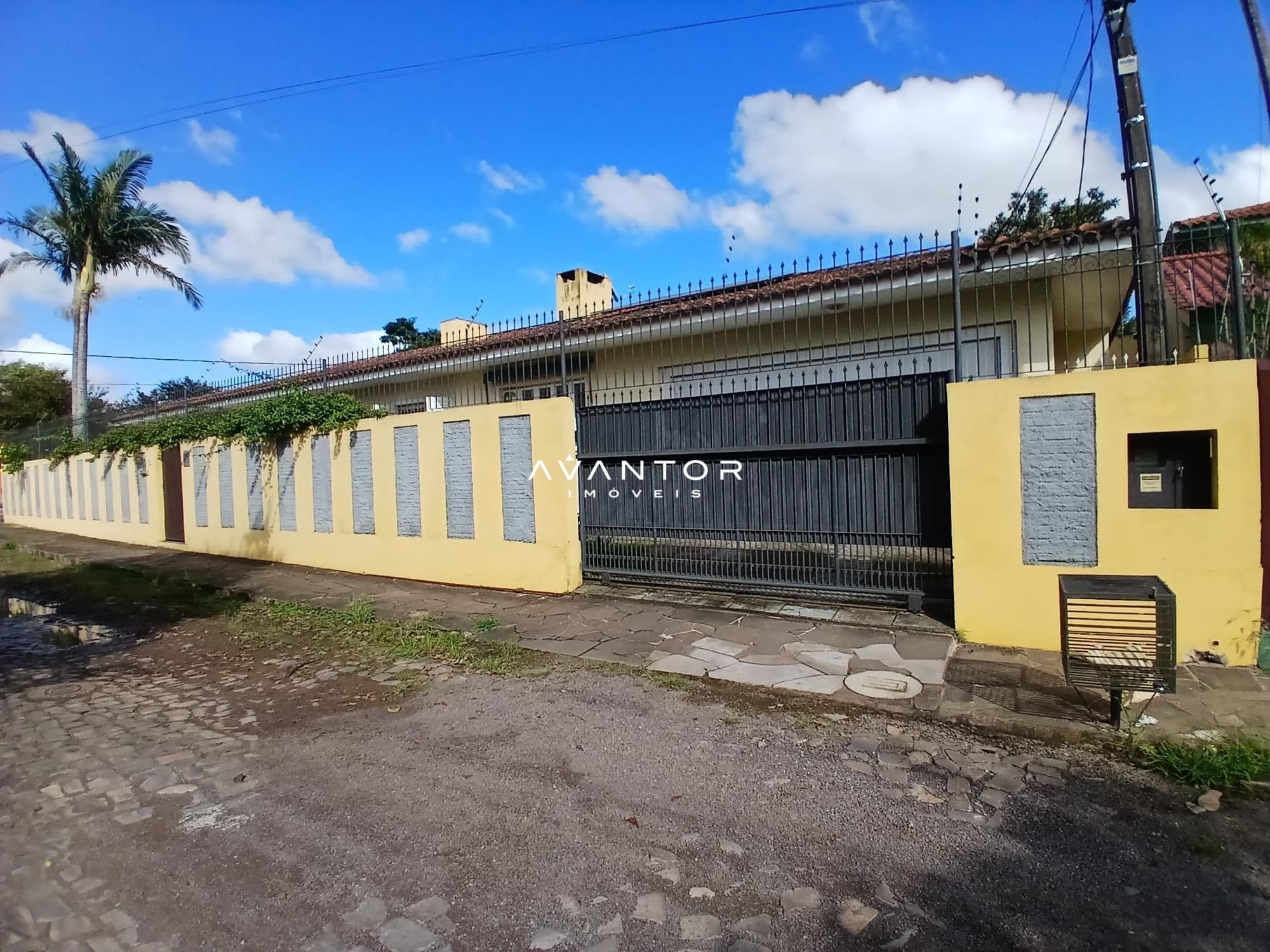 Casa com 3 quartos à venda em Camobi, Santa Maria/RS — foto 3 de 40
