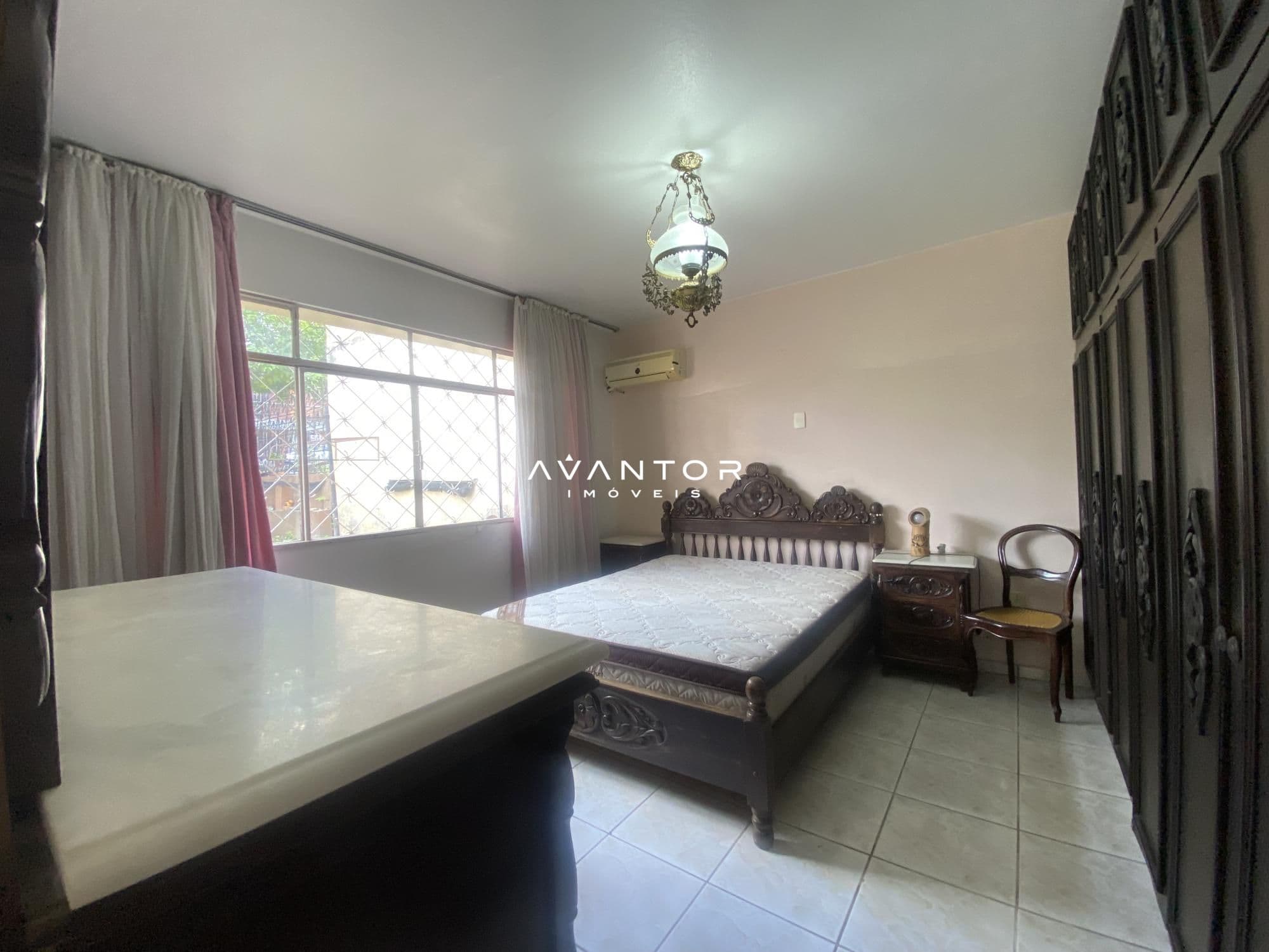 Casa com 5 quartos à venda em Centro, Santa Maria/RS — foto 2 de 26