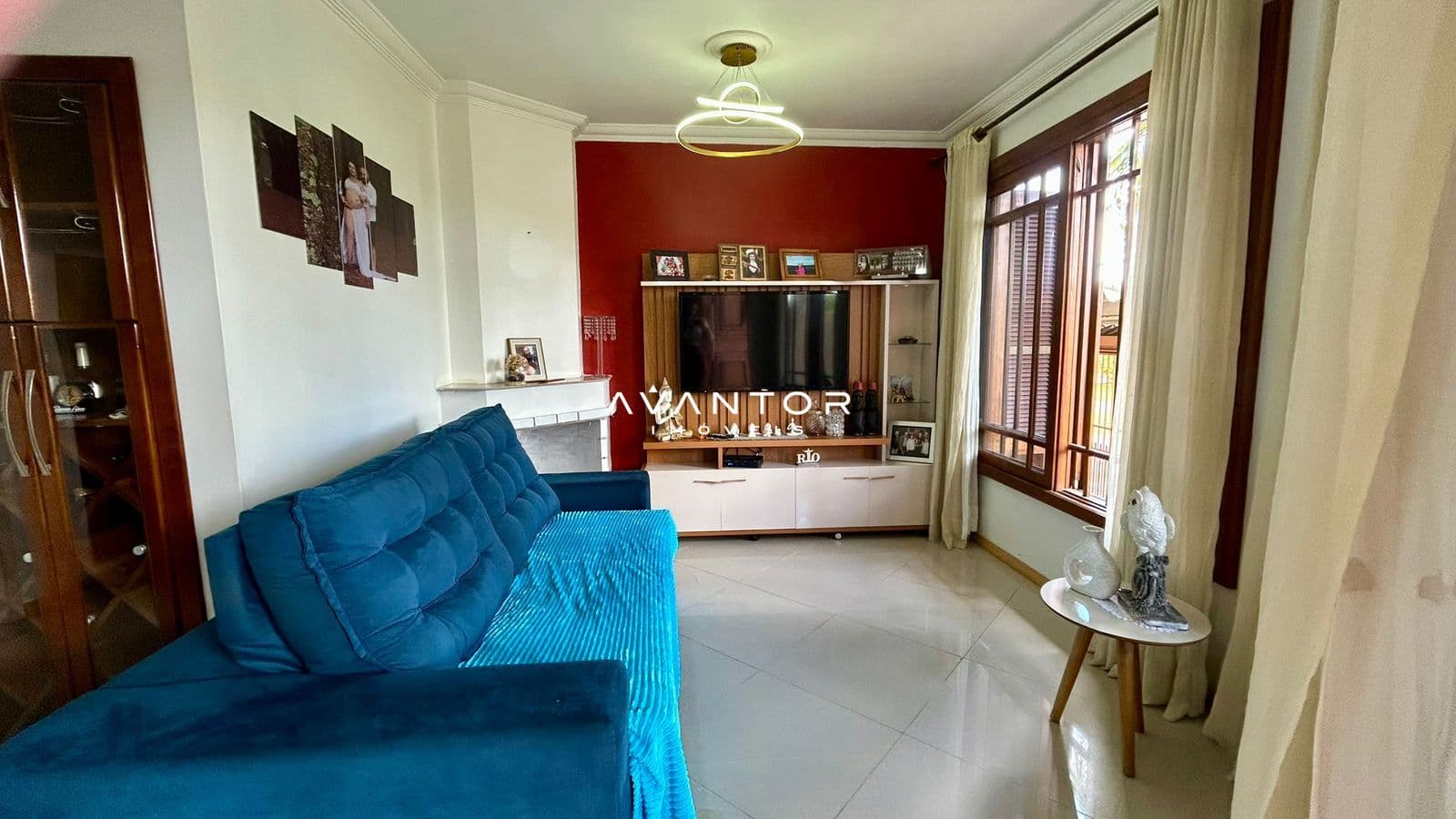 SALA DE ESTAR — Casa com 4 quartos à venda no Parque Residencial Novo Horizonte, em Camobi, Santa Maria/RS