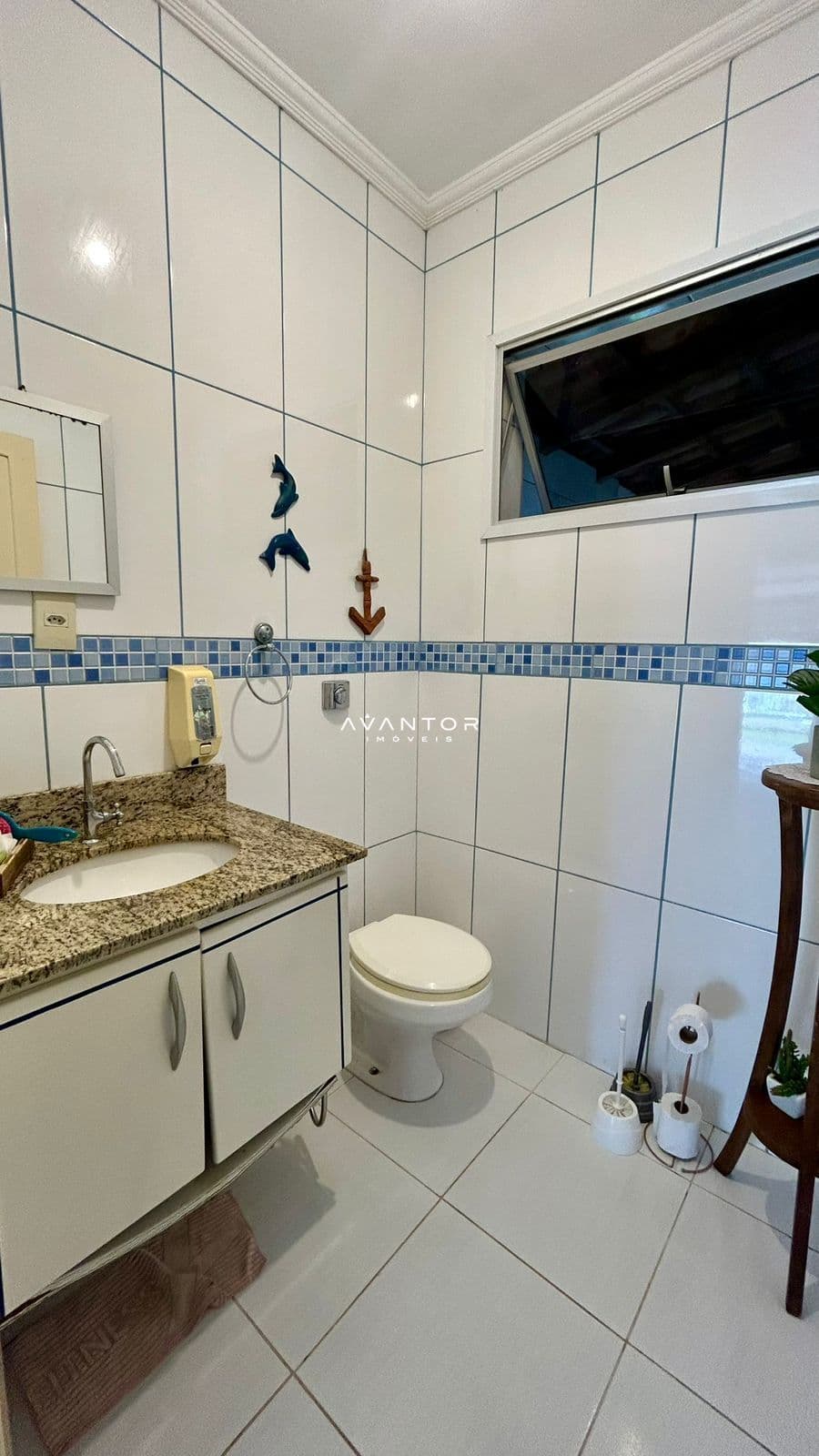 LAVABO TÉRREO — Casa com 4 quartos à venda no Parque Residencial Novo Horizonte, em Camobi, Santa Maria/RS