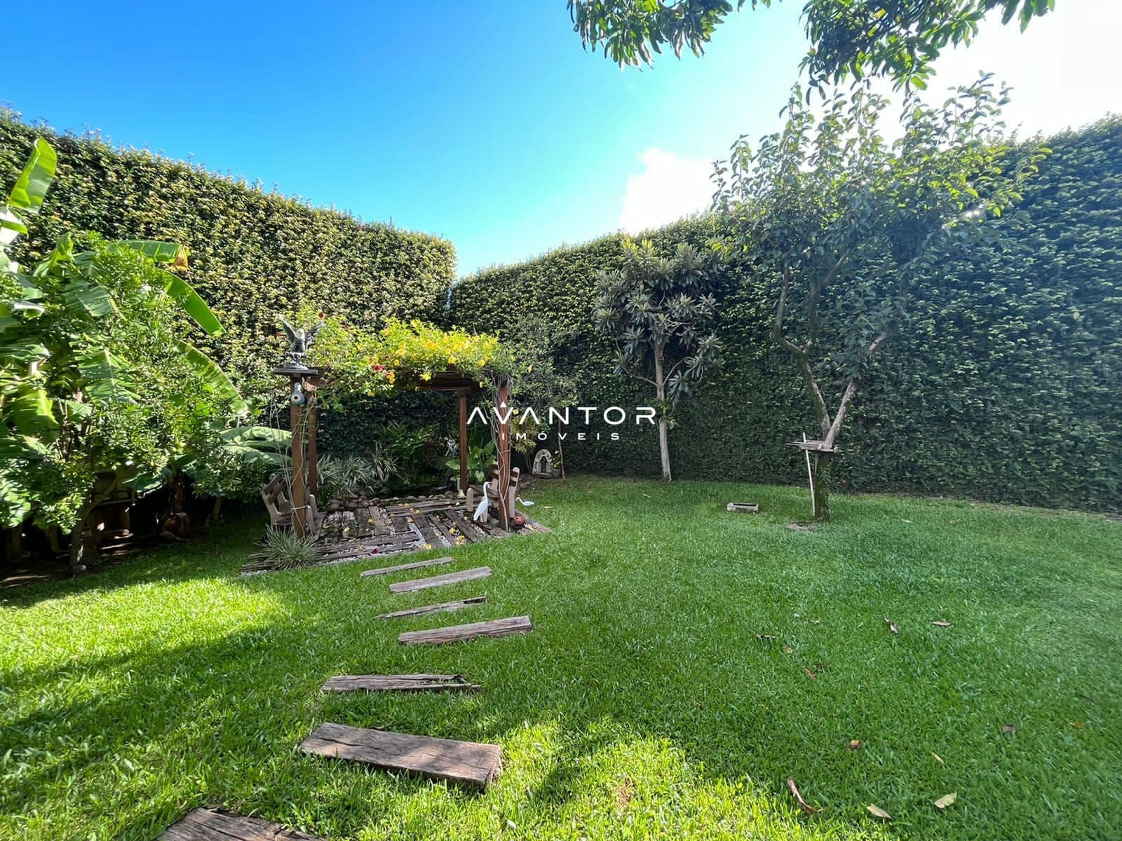 Casa com 4 quartos à venda em Juscelino Kubitschek, Santa Maria/RS — foto 4 de 12
